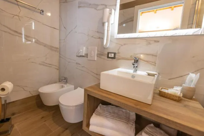 Bathroom in Hotel Rabay