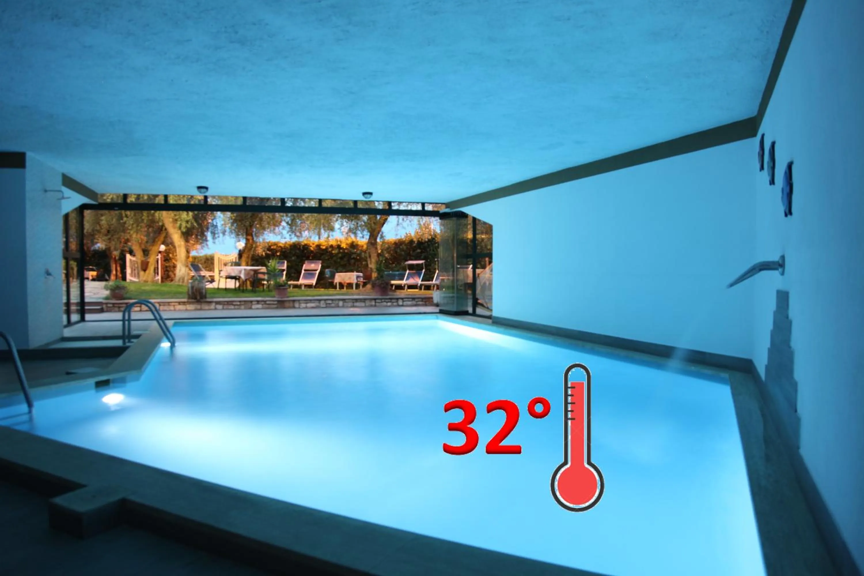 Pool view in Hotel Rabay