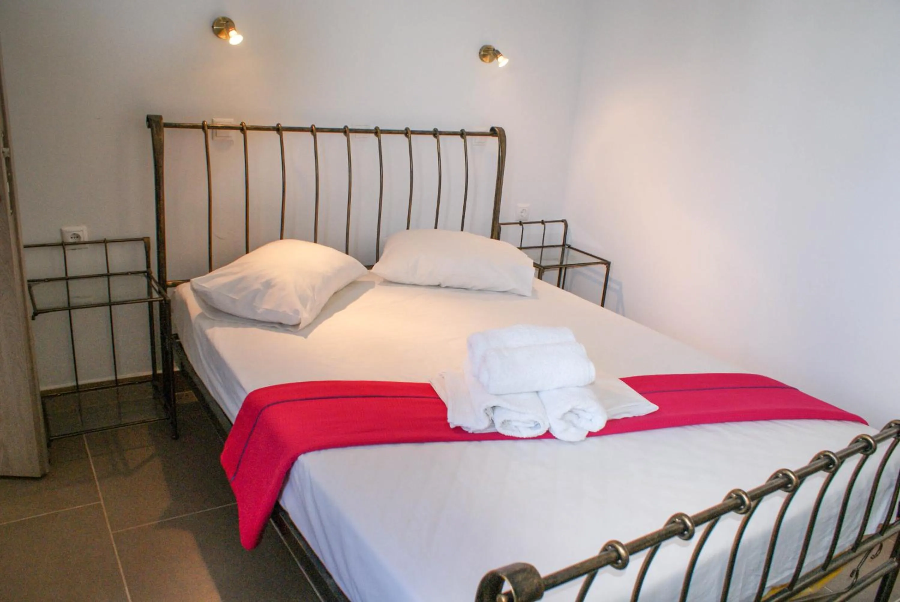 Bedroom, Bed in Amorani Studios