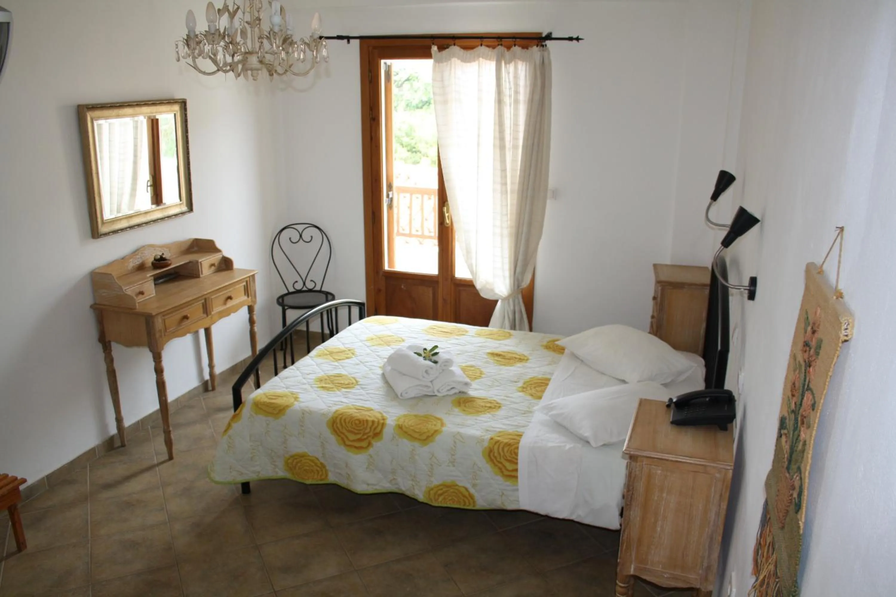 Decorative detail, Bed in Amorani Studios