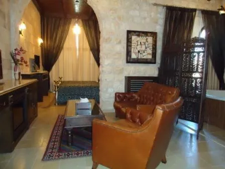 Decorative detail in Siena Hotel