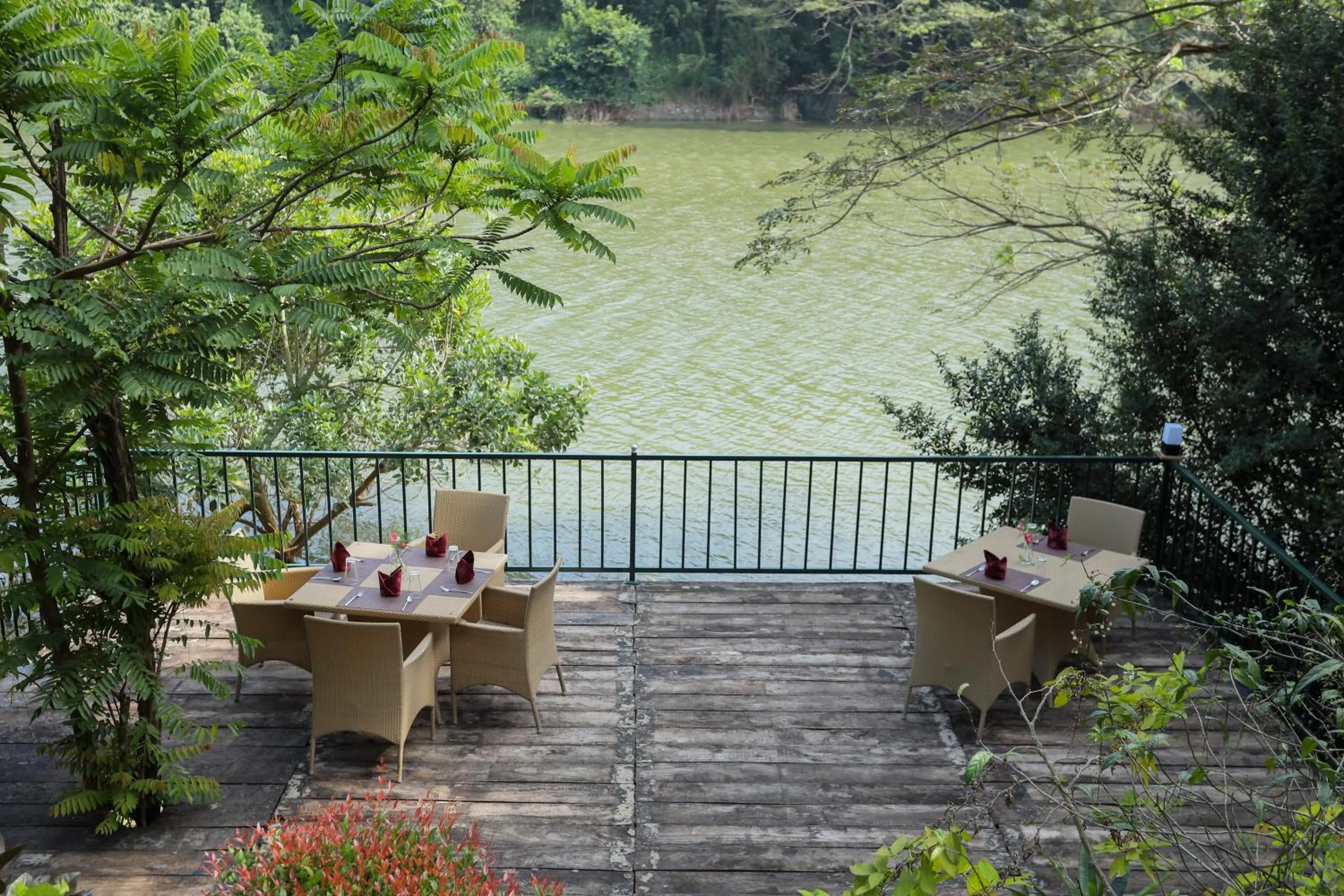 Kandy Rivers Edge Nature Resort