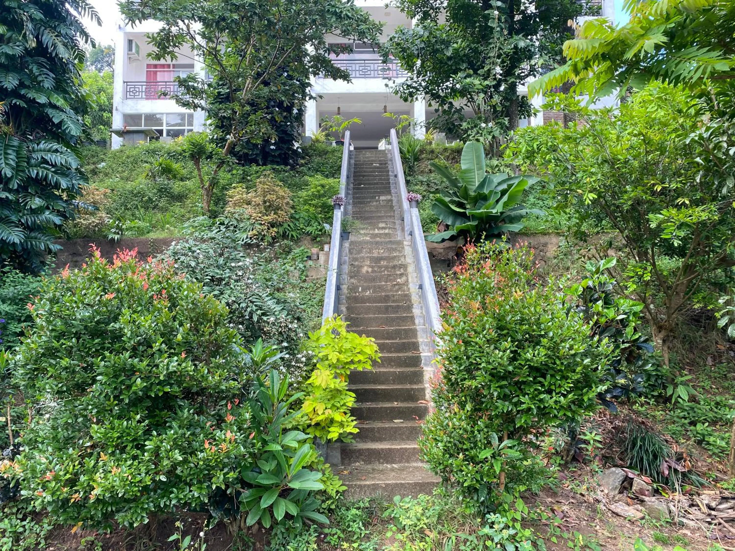 Kandy Rivers Edge Nature Resort