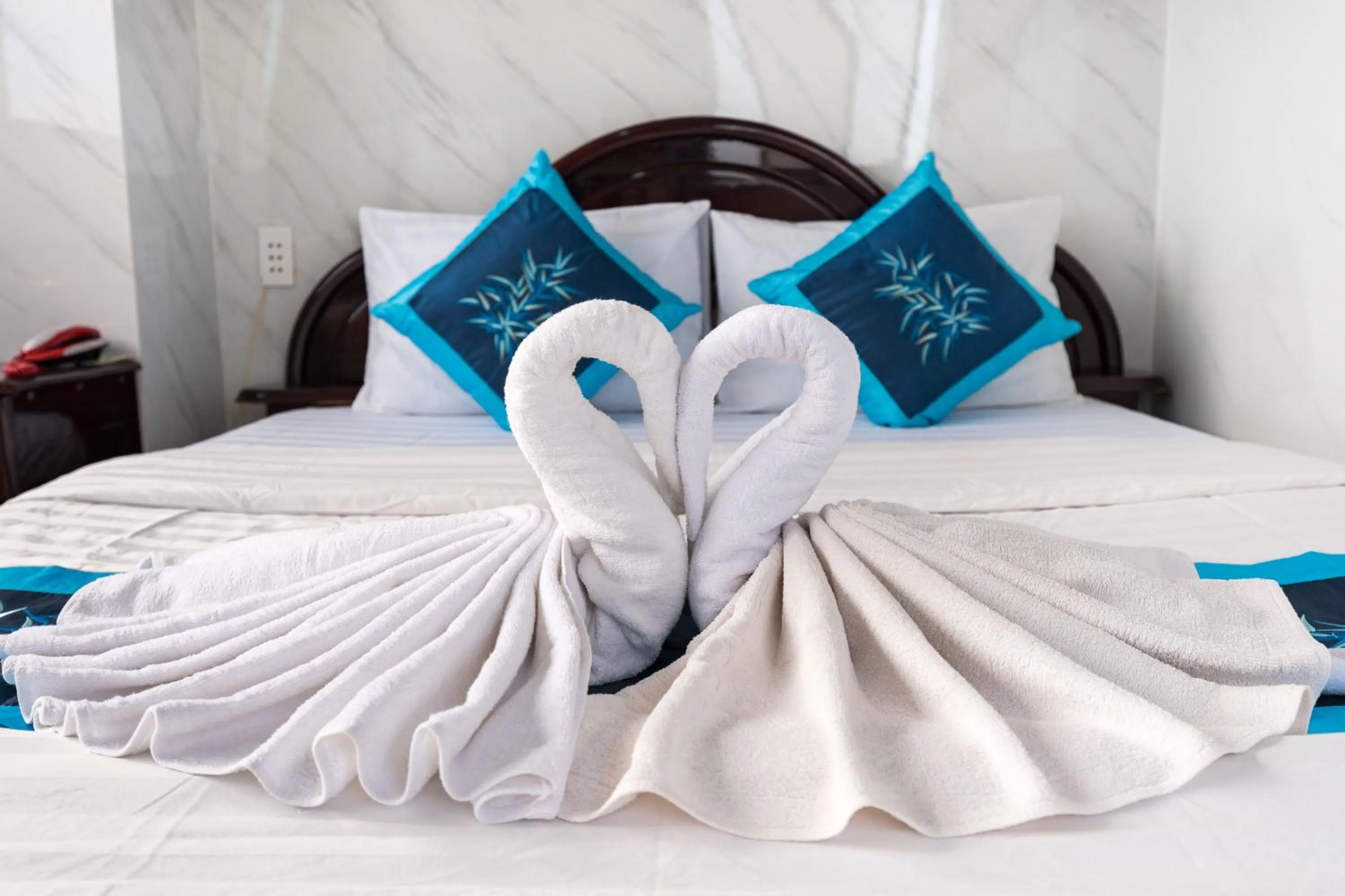 Bedroom, Bed in Thanh Lan Hotel