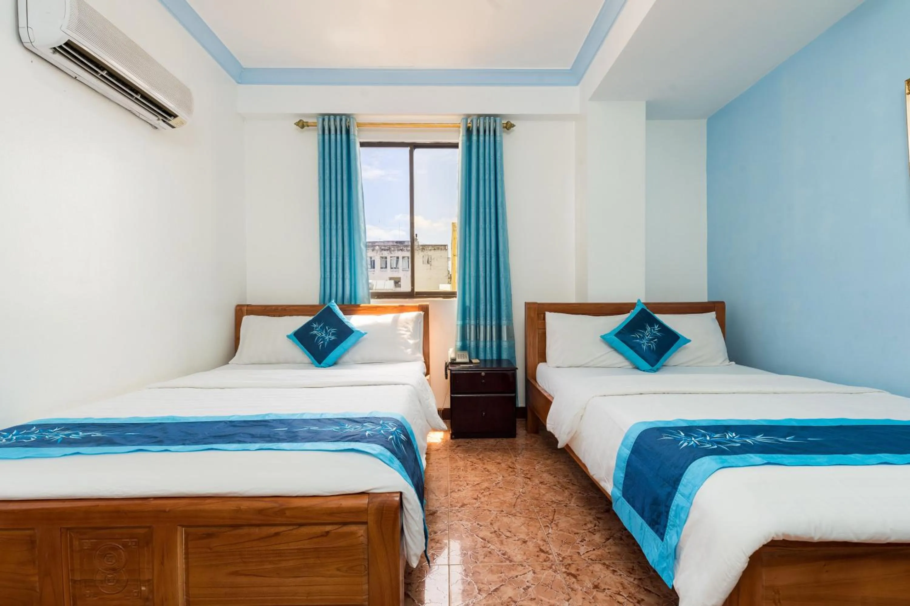 Photo of the whole room, Bed in Thanh Lan Hotel