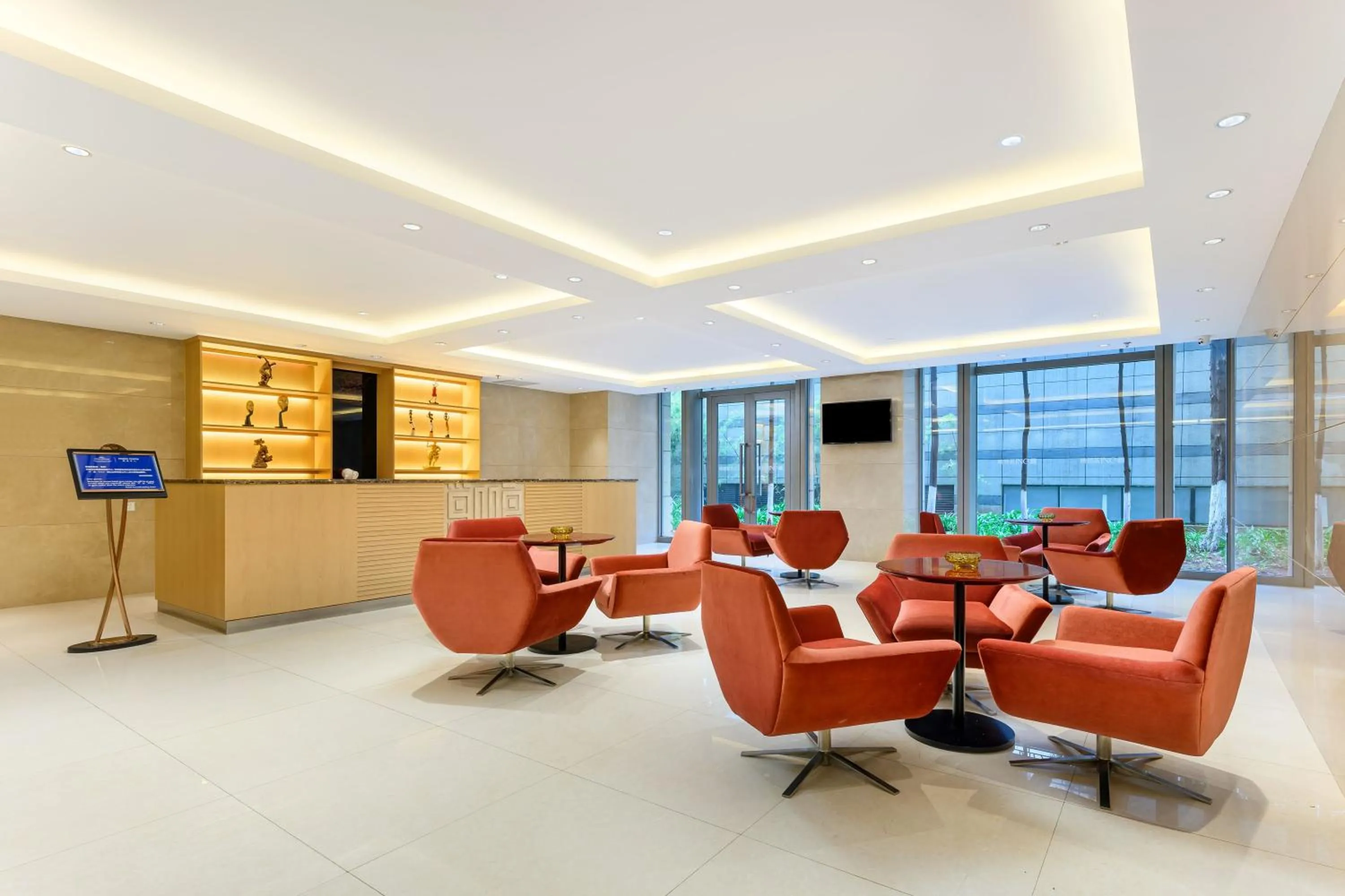 Fitness centre/facilities in Howard Johnson Tropical Garden Plaza Kunming Chenggong