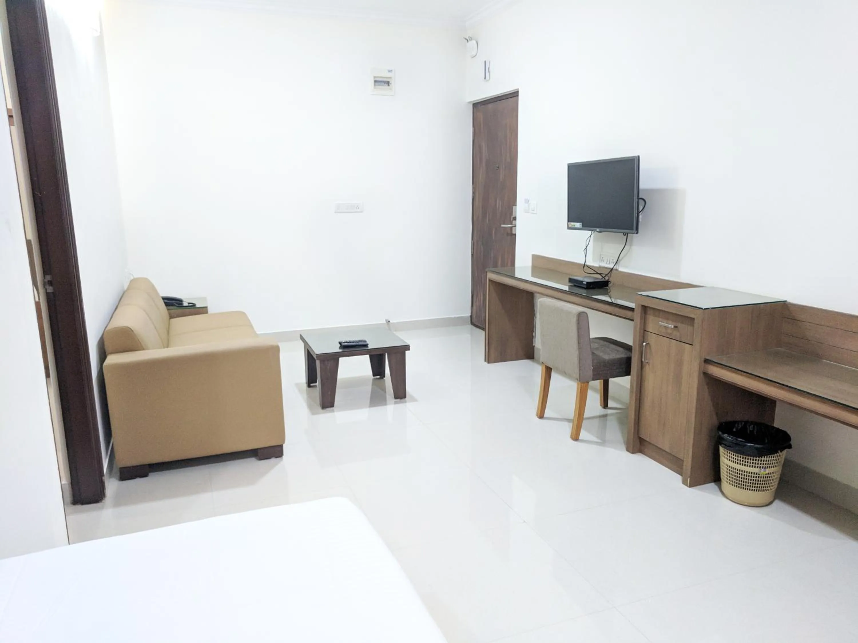 Clyford Suites