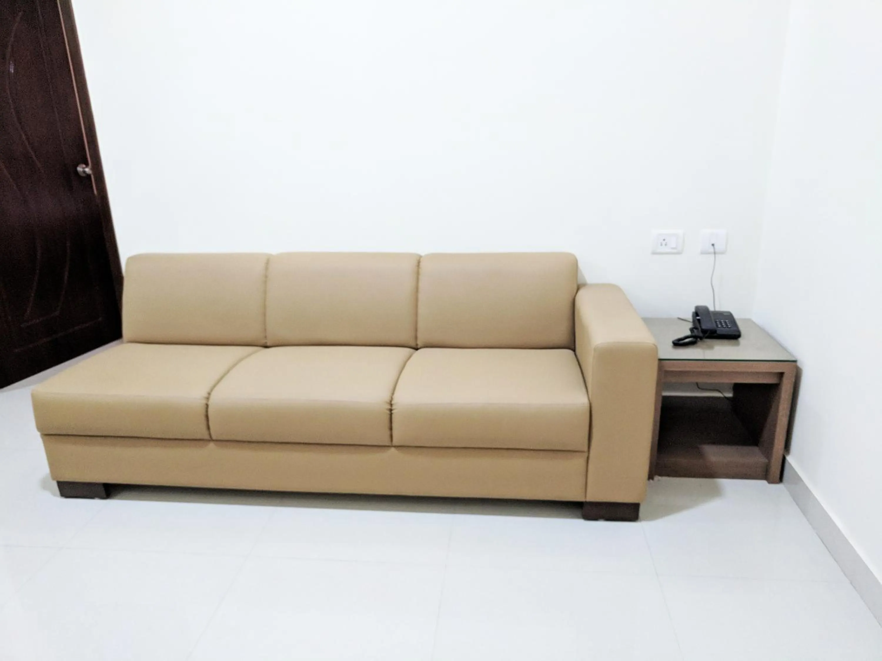 Clyford Suites