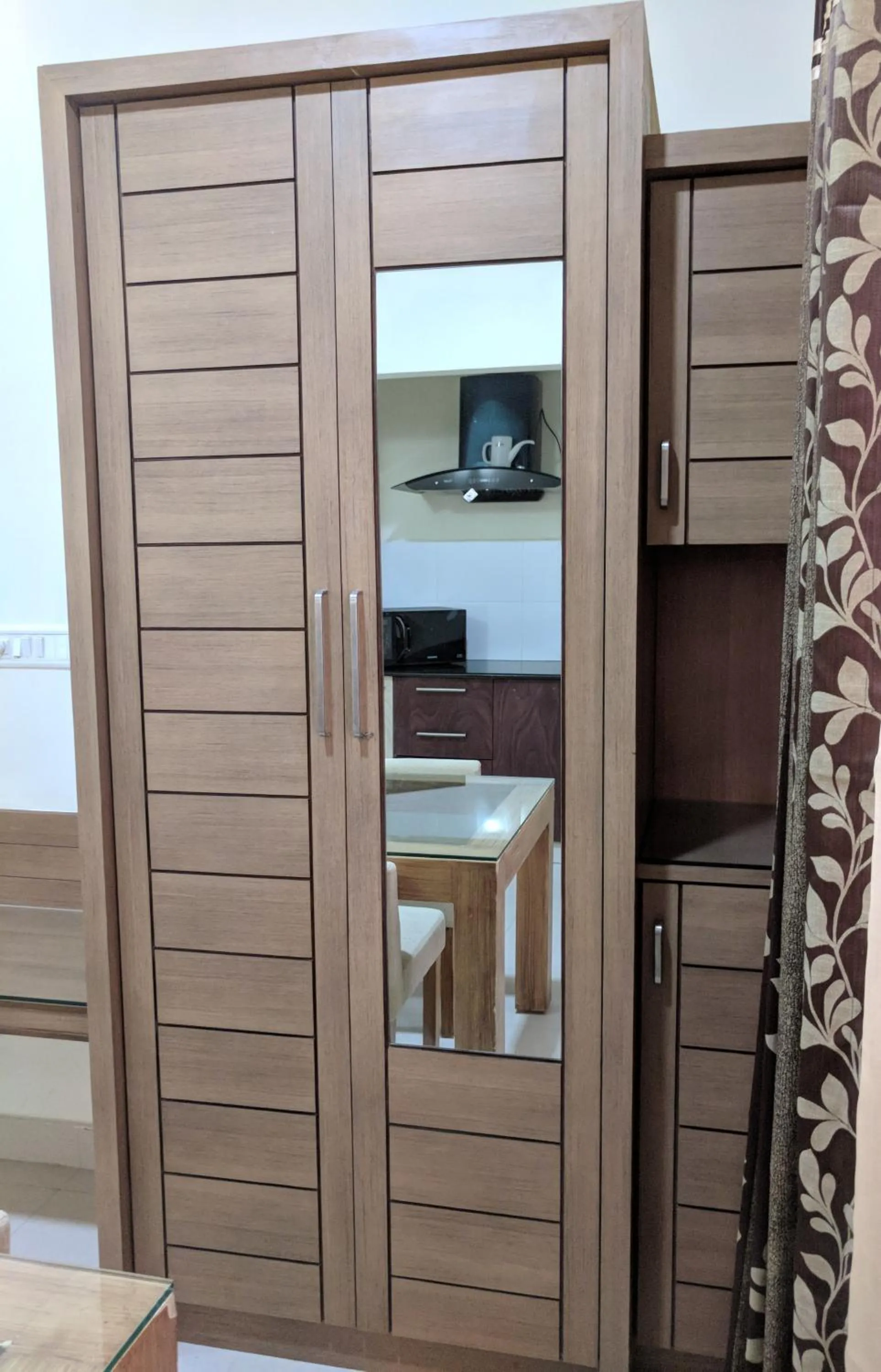 Clyford Suites