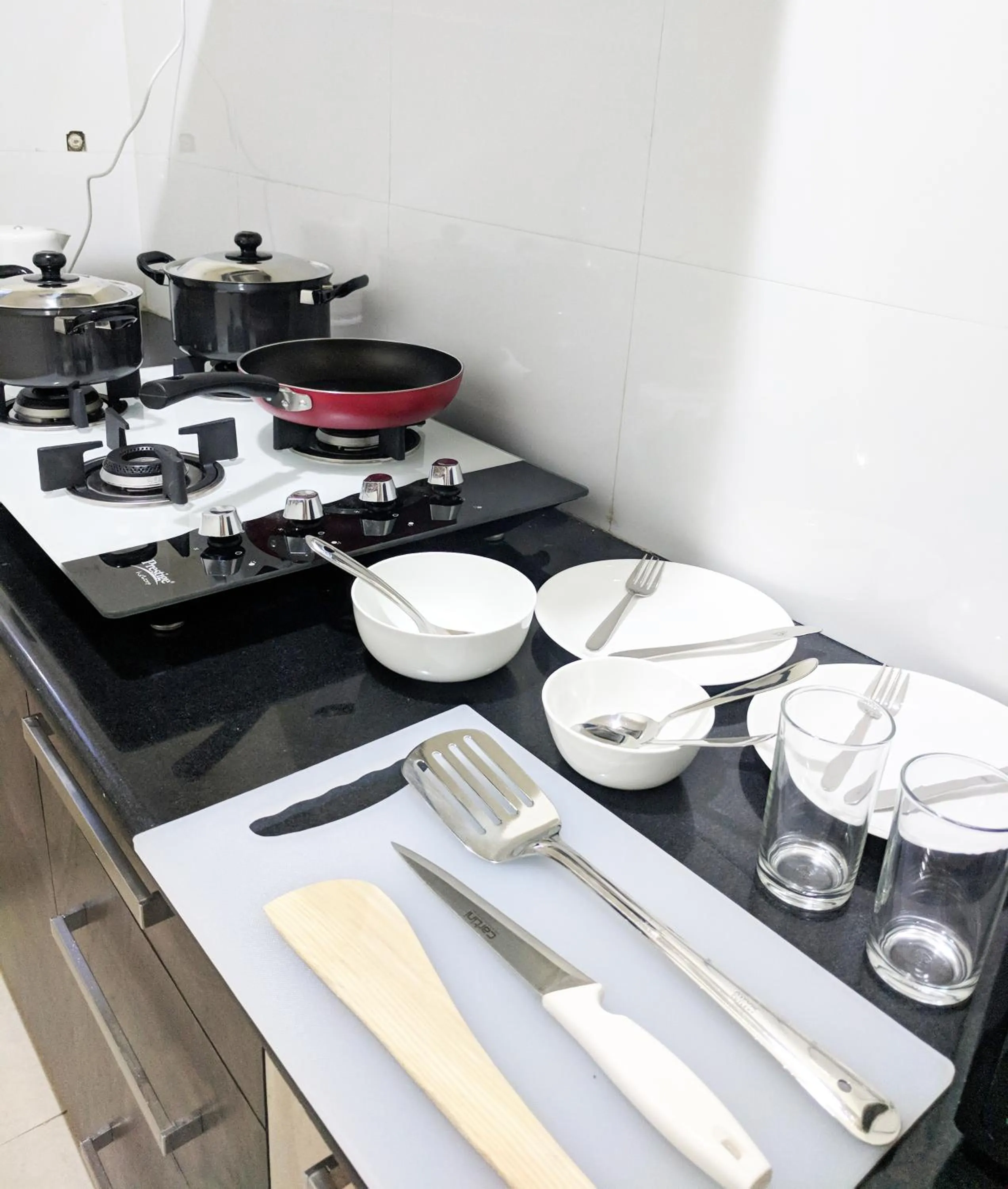 Clyford Suites