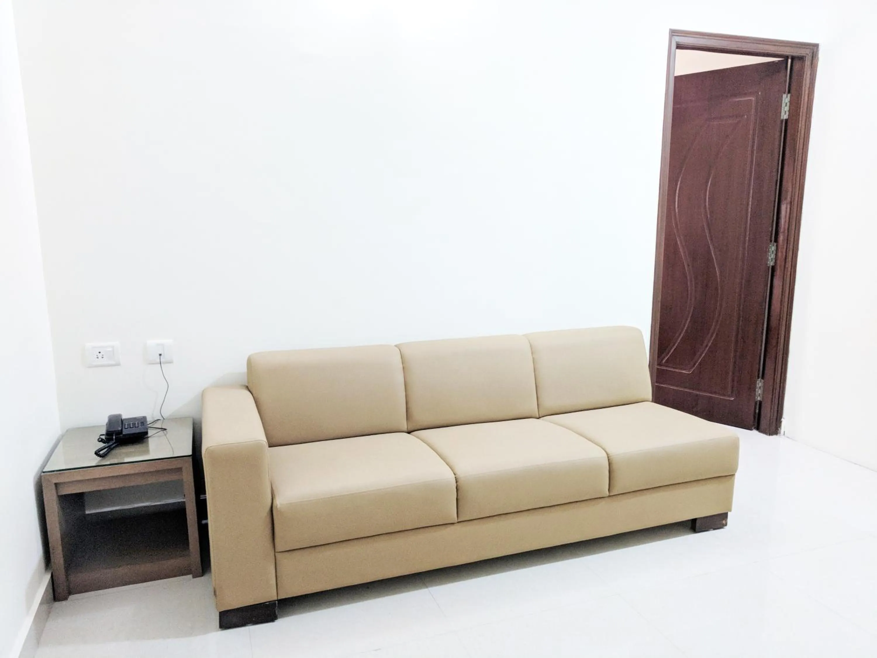Clyford Suites