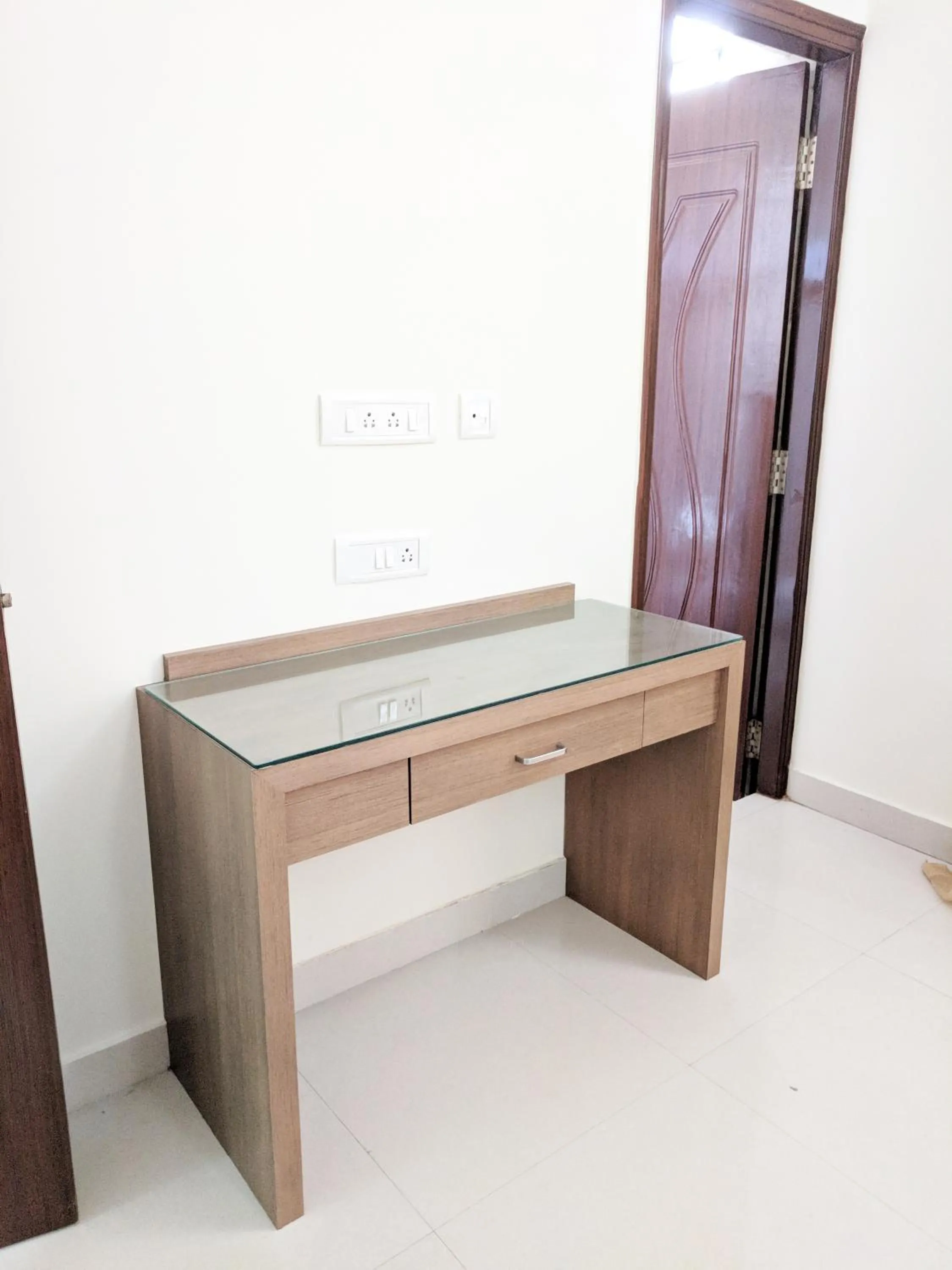 Clyford Suites