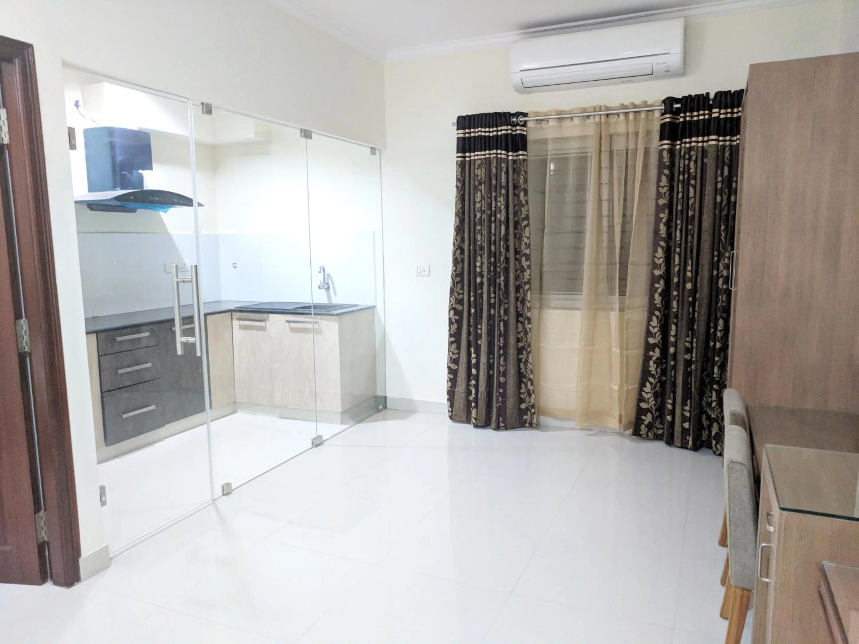 Clyford Suites