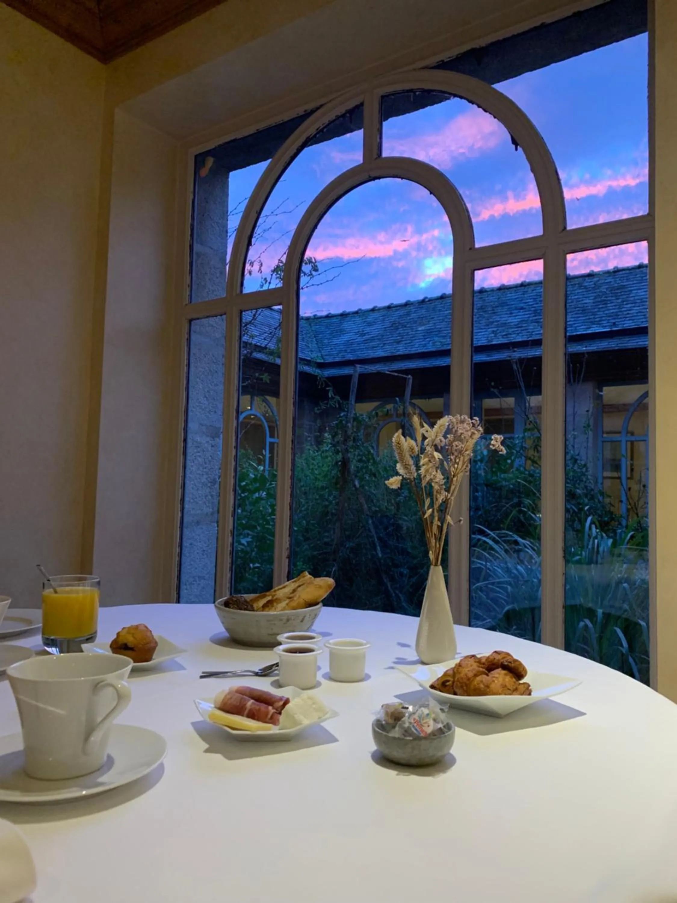 Breakfast in Auberge Bretonne