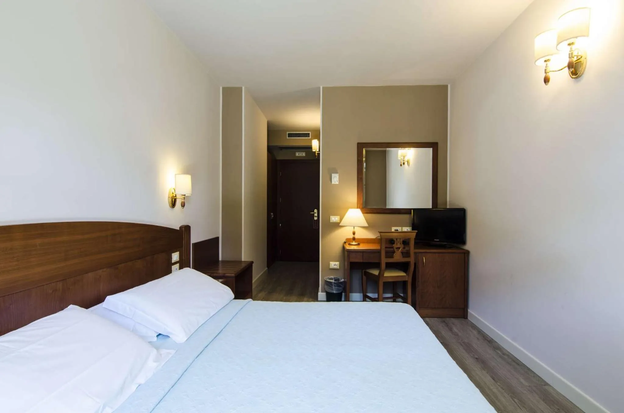 Bed in Hotel Smeraldo