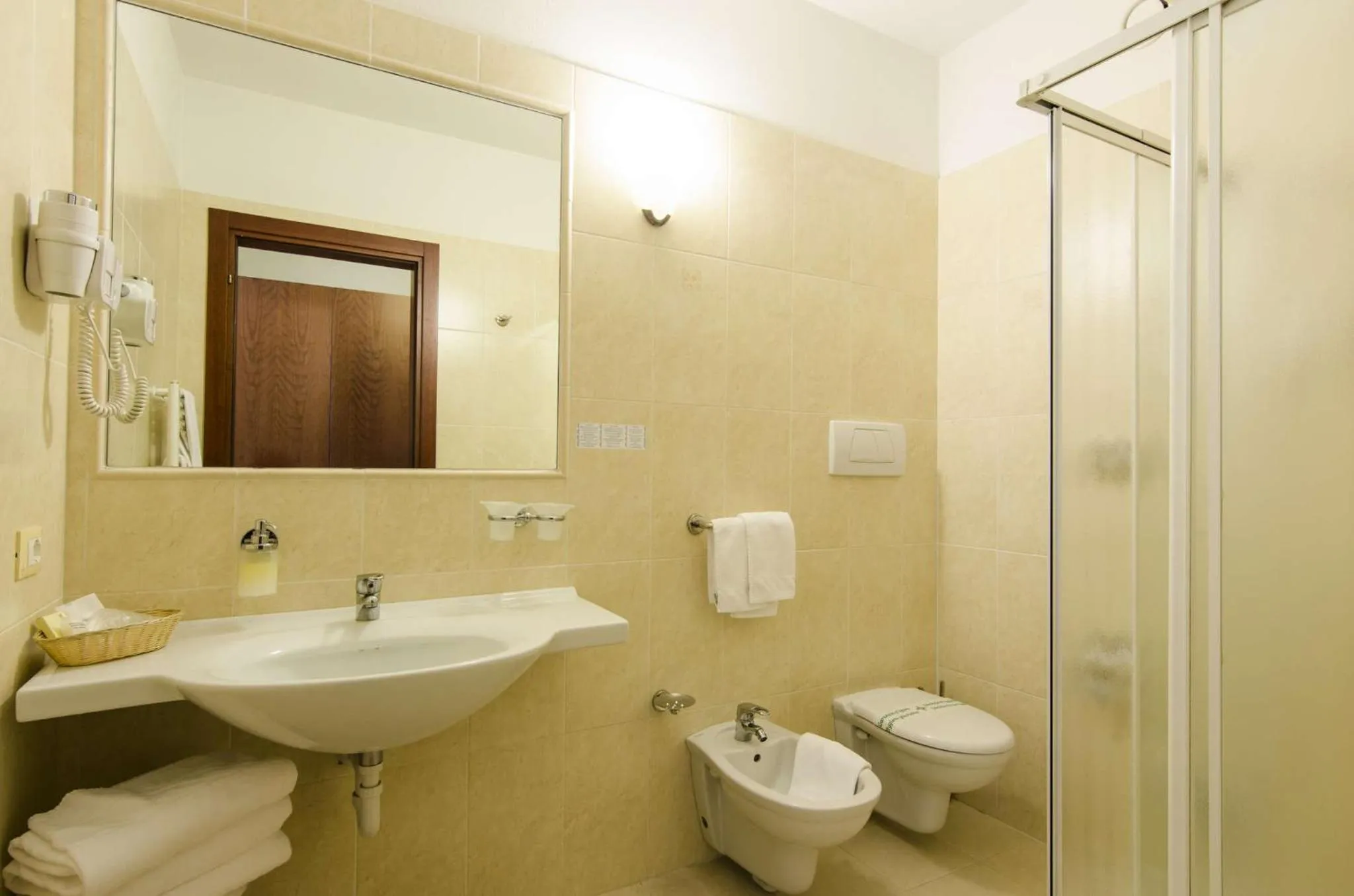 Bathroom in Hotel Smeraldo