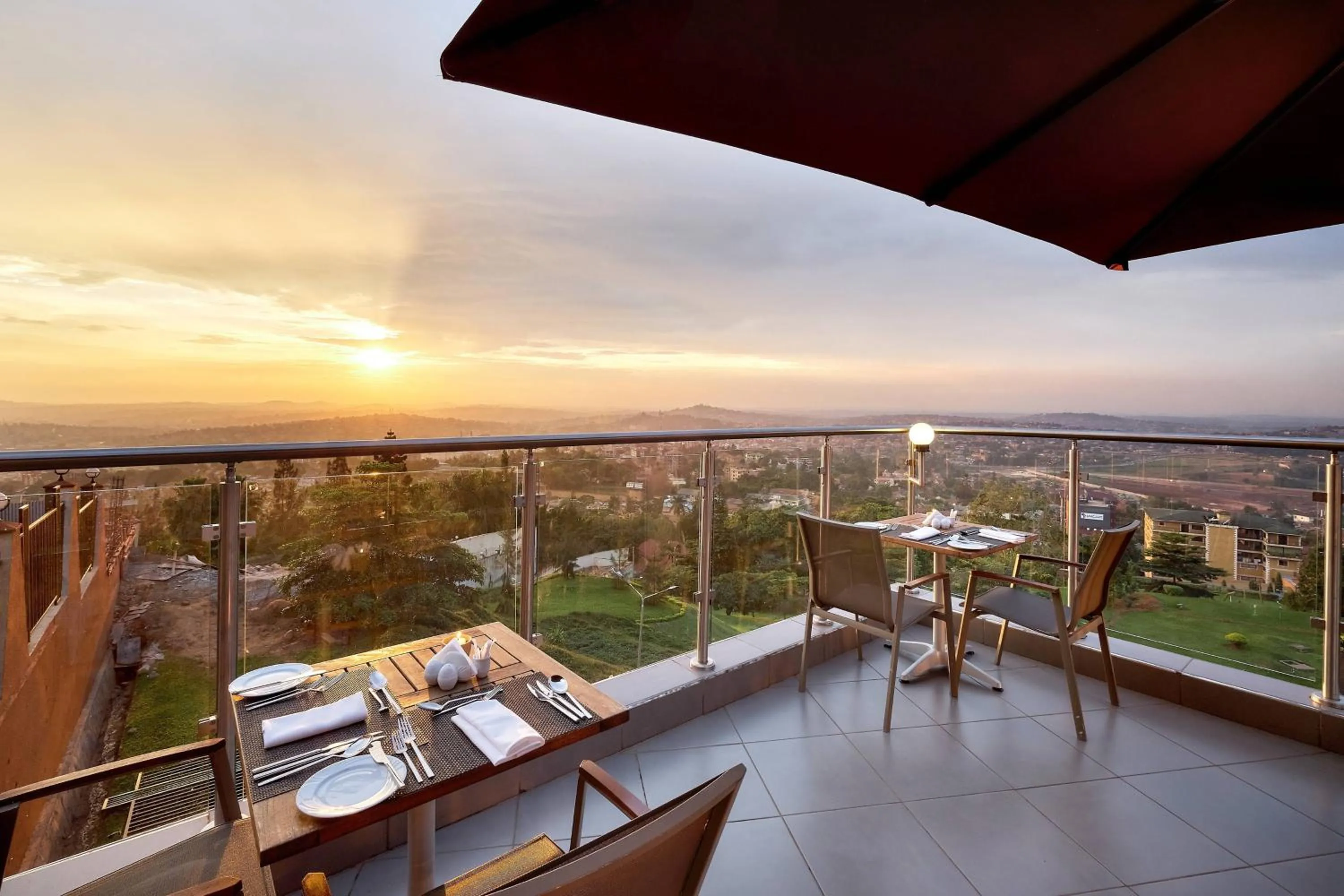 Restaurant/places to eat in Protea Hotel by Marriott Kampala Skyz