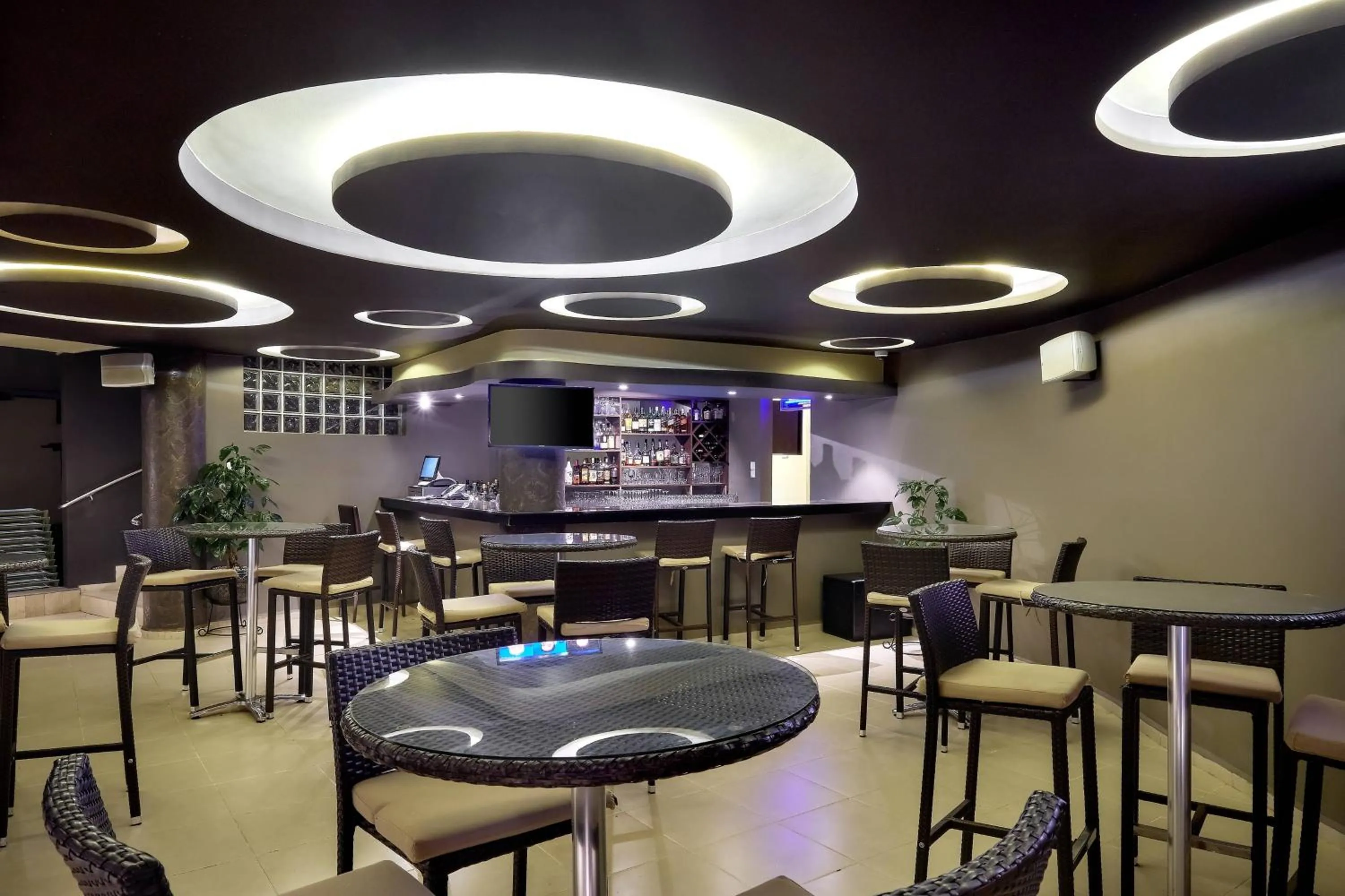 Swimming pool in Protea Hotel by Marriott Kampala Skyz