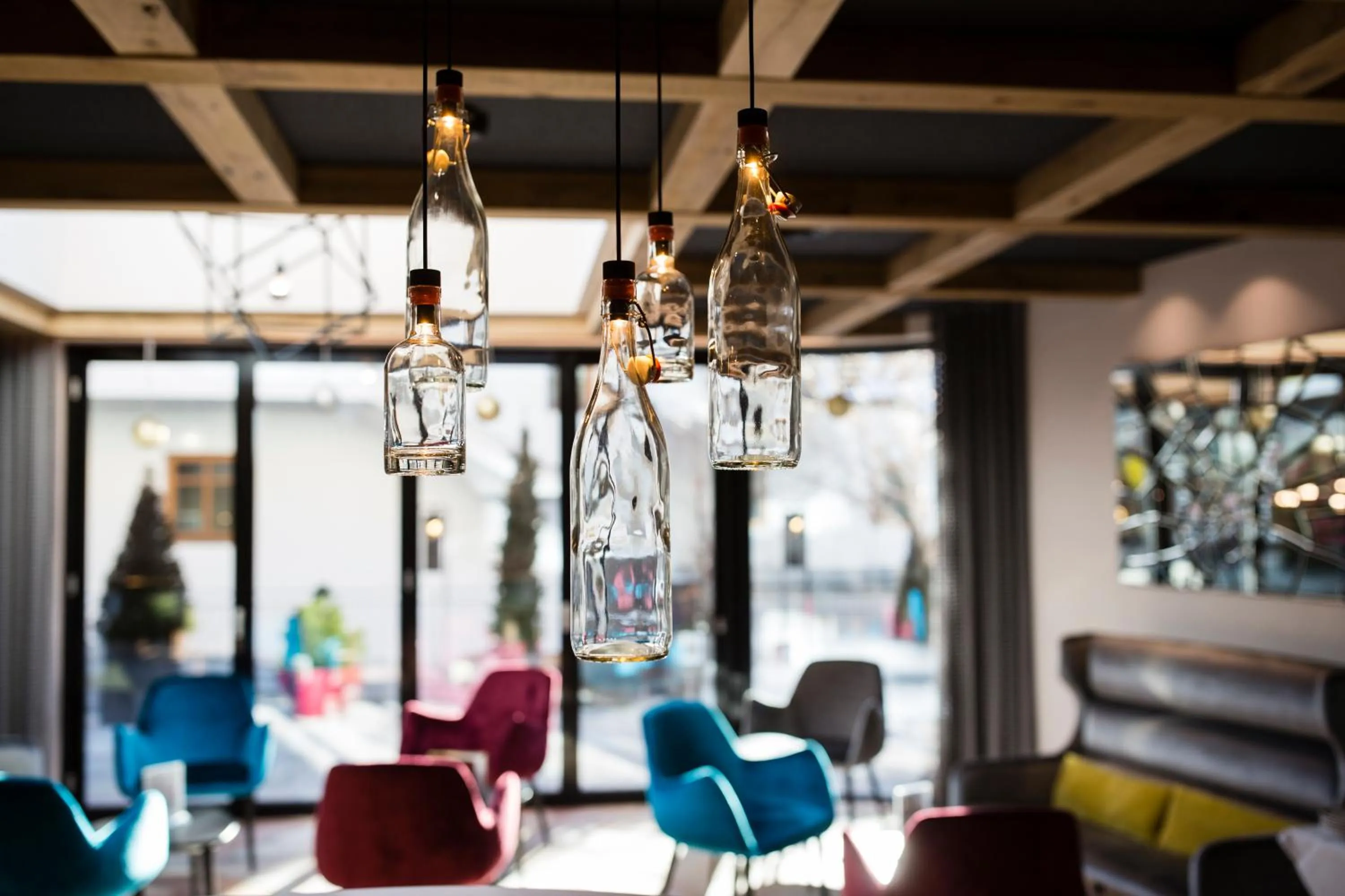 Restaurant/places to eat in stefan Hotel