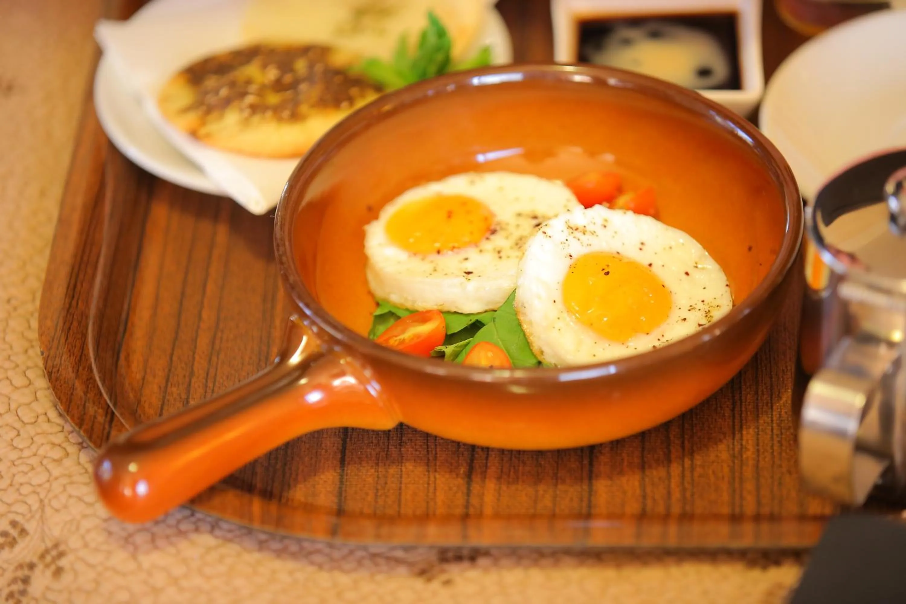 Food in Sunrise Hotel