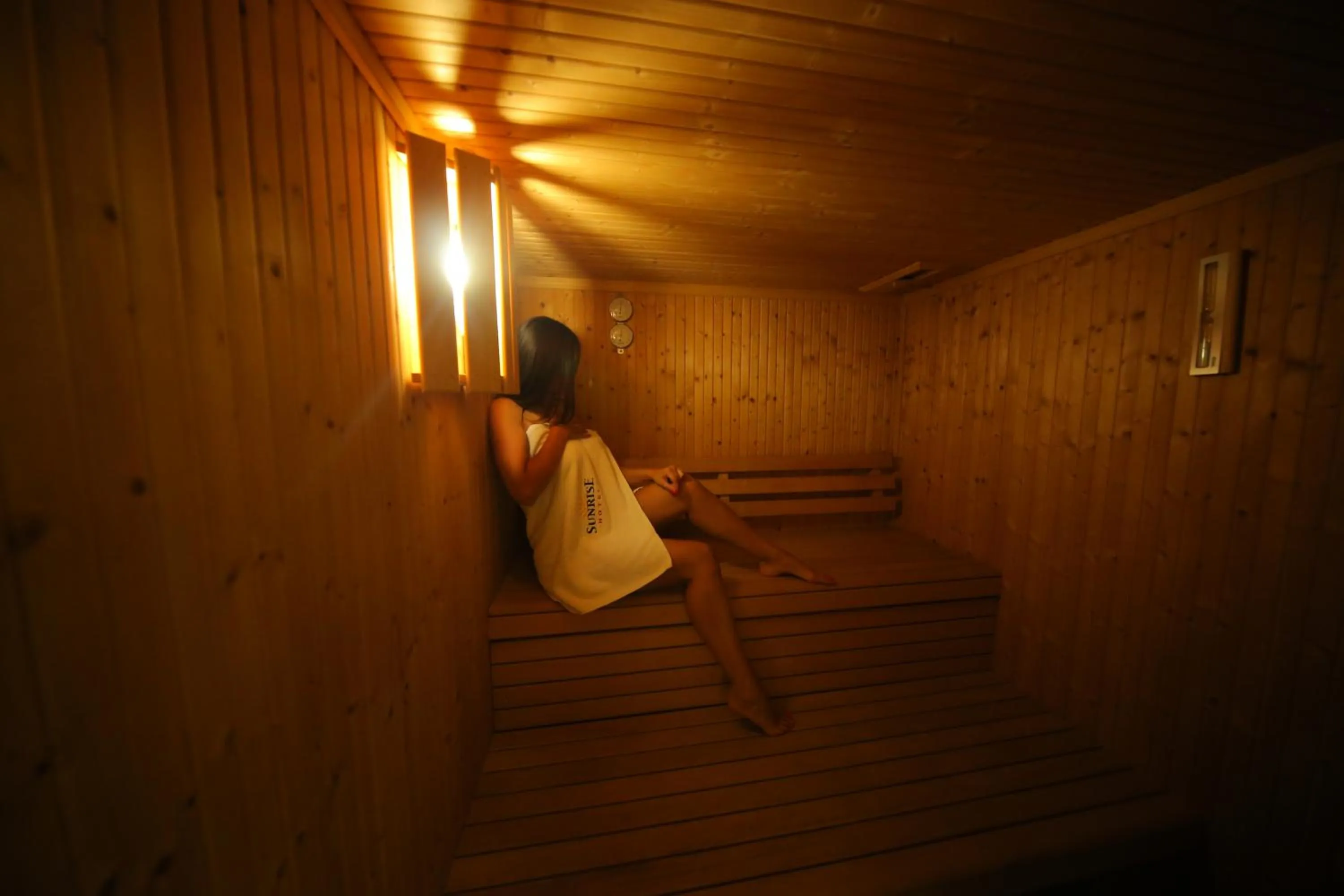 Sauna in Sunrise Hotel