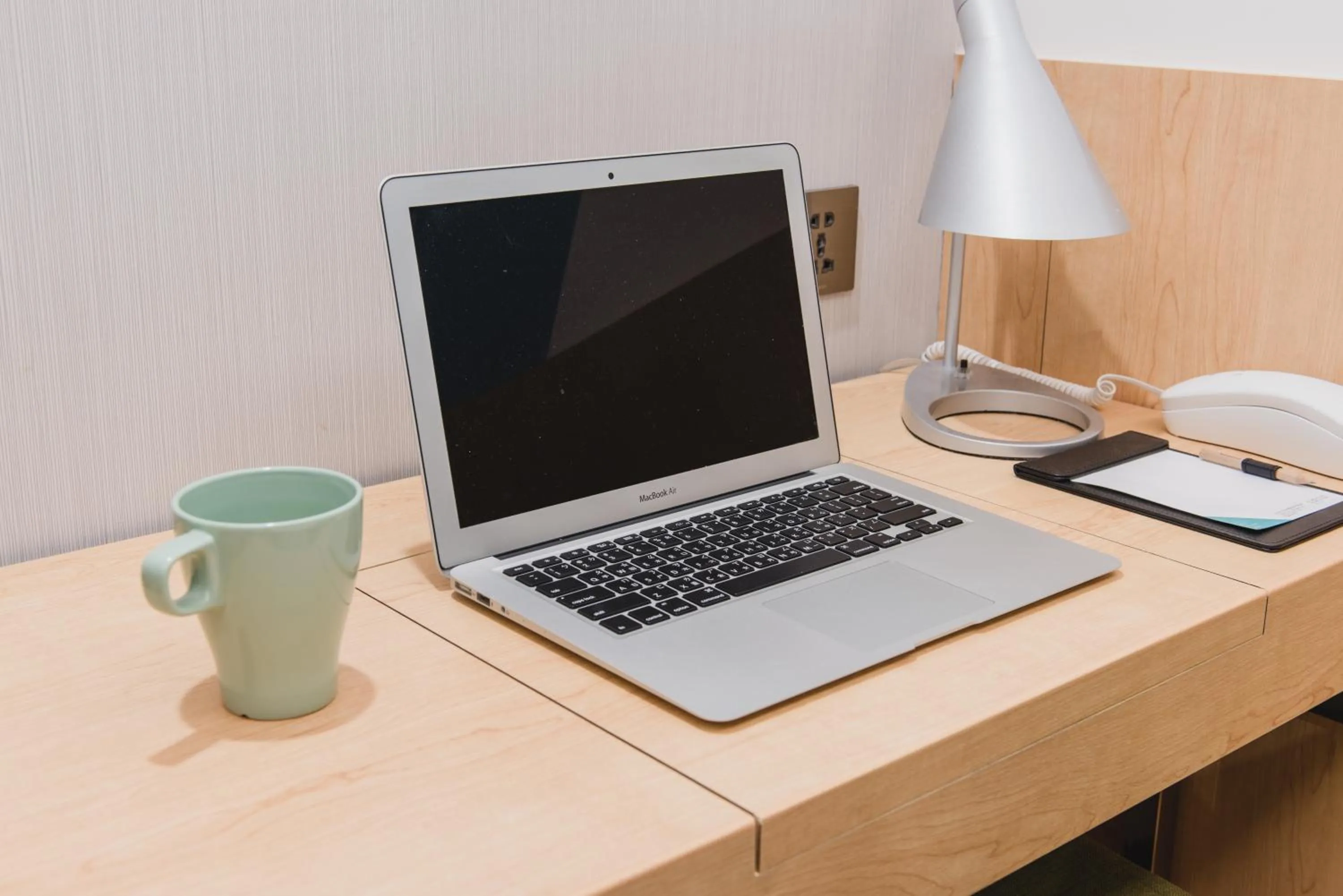 Photo of the whole room in Hej Taipei