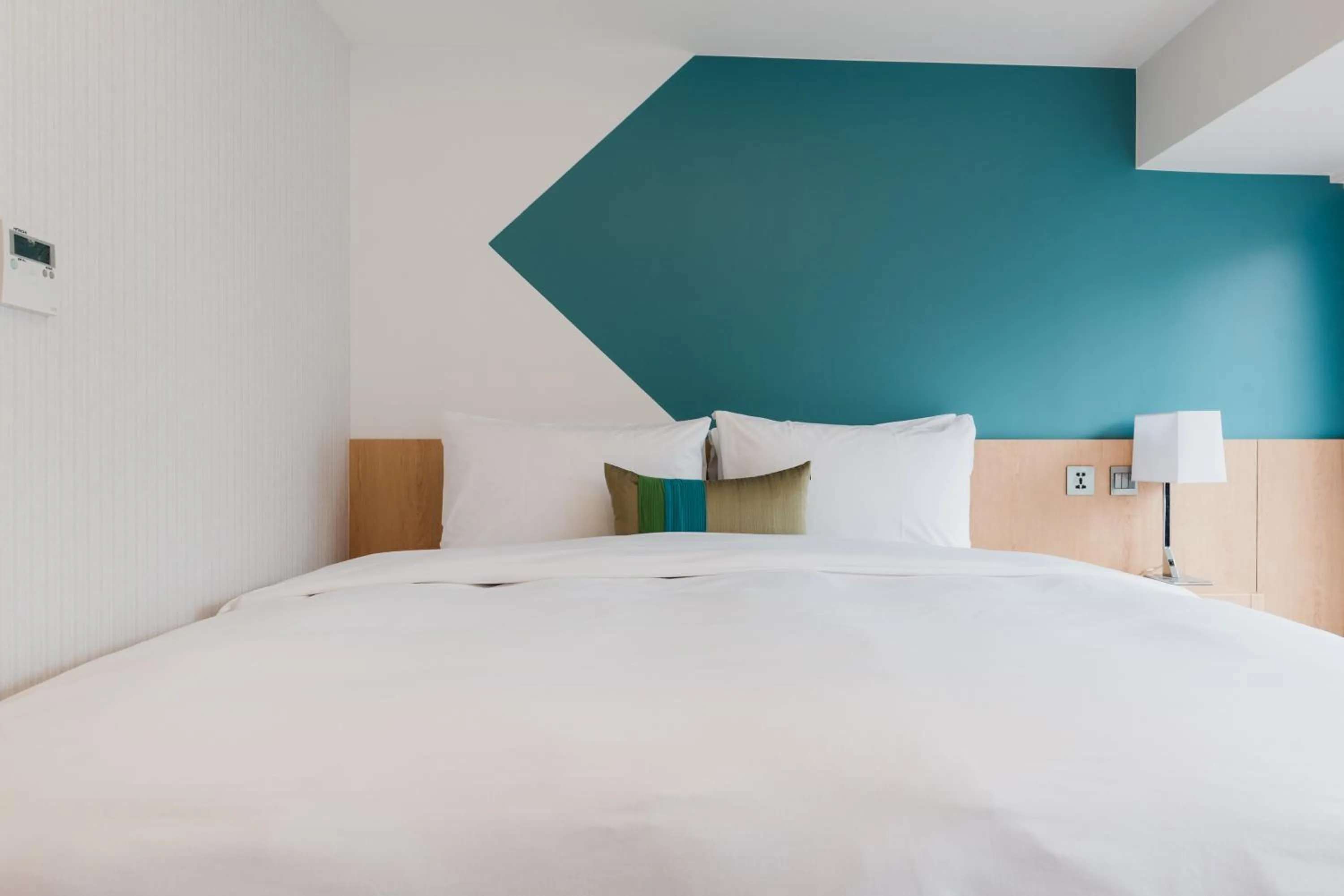 Photo of the whole room, Bed in Hej Taipei