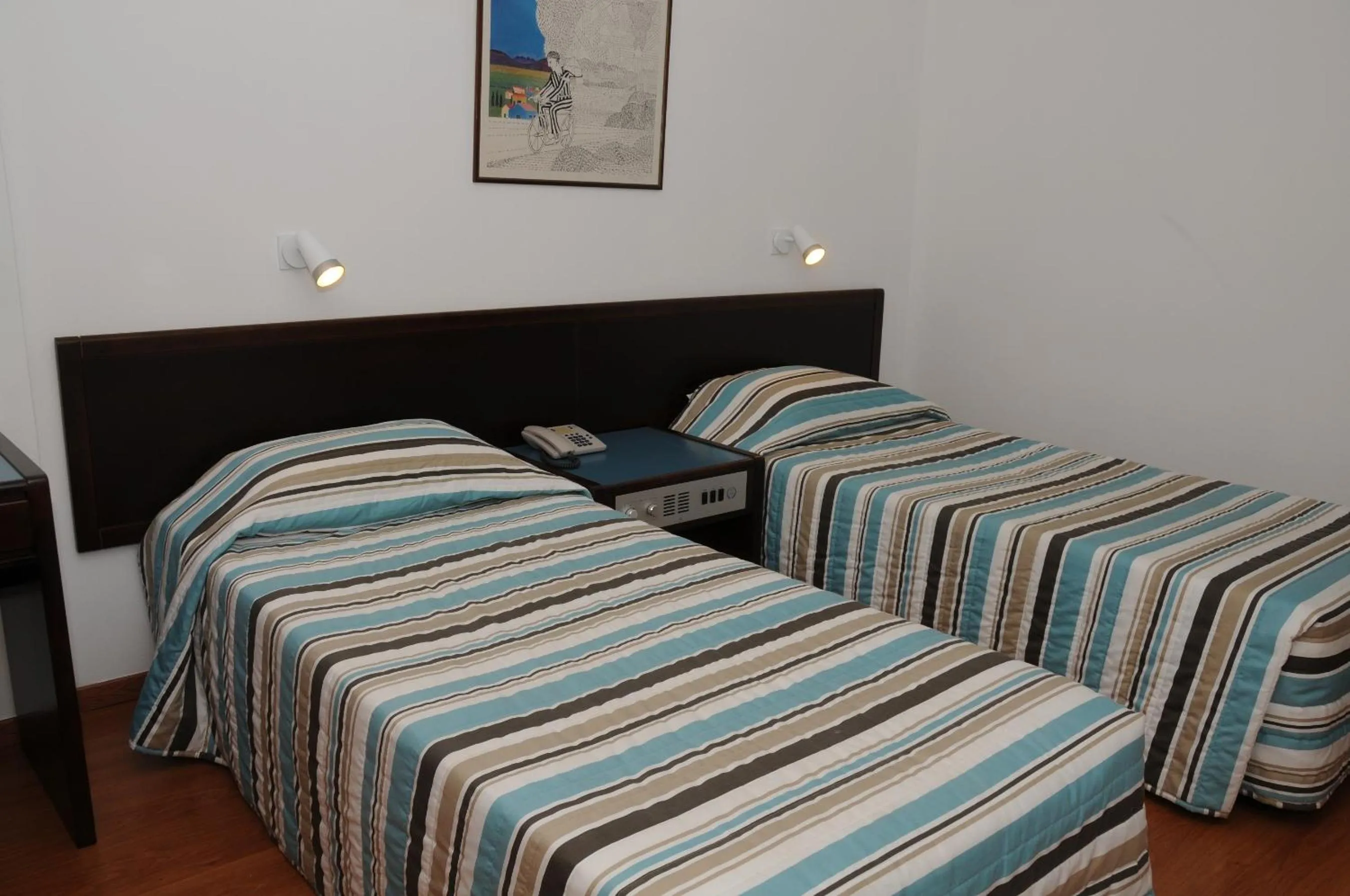 Bed in Atrium Zenon Hotel Apartments