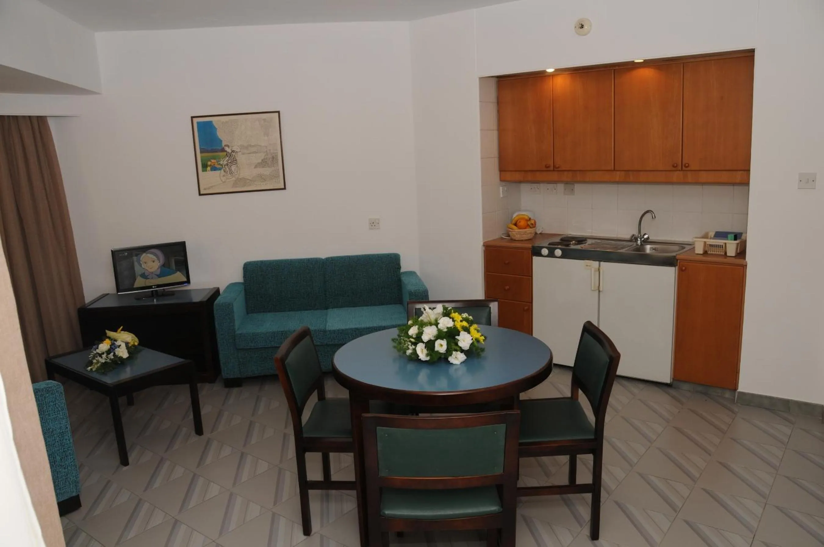 Kitchen or kitchenette in Atrium Zenon Hotel Apartments