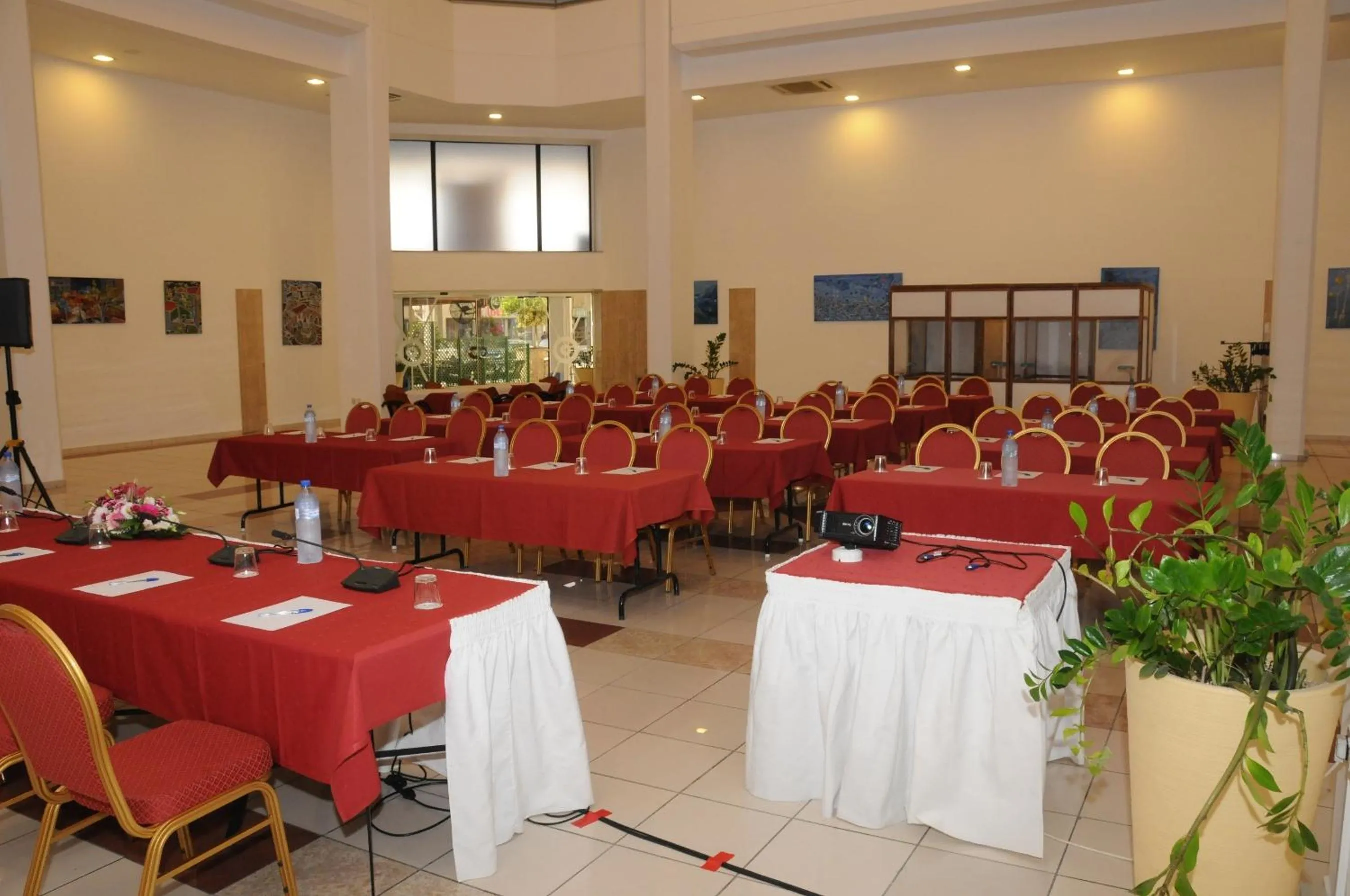Banquet/Function facilities in Atrium Zenon Hotel Apartments