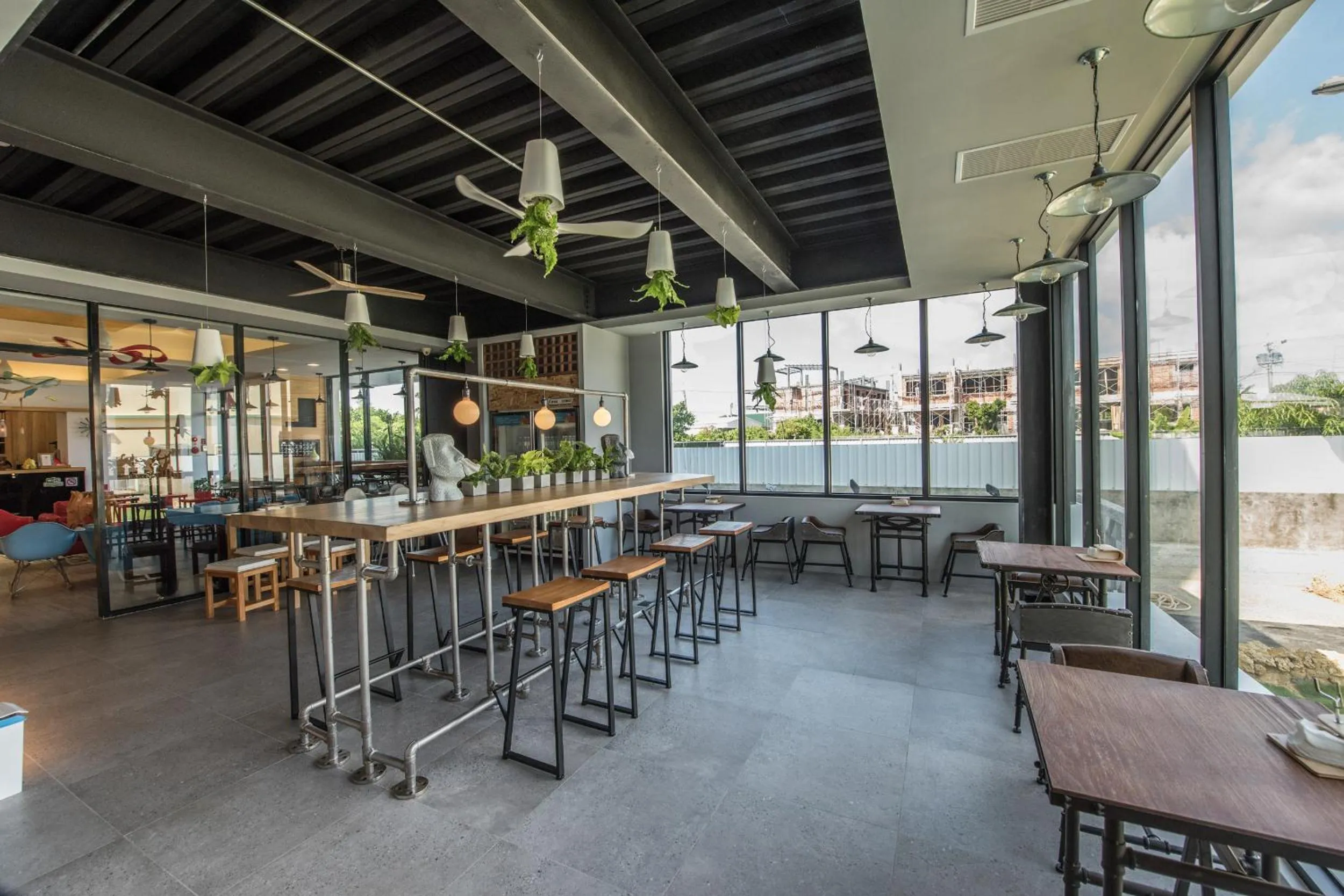 Breakfast in Secret Path B&B