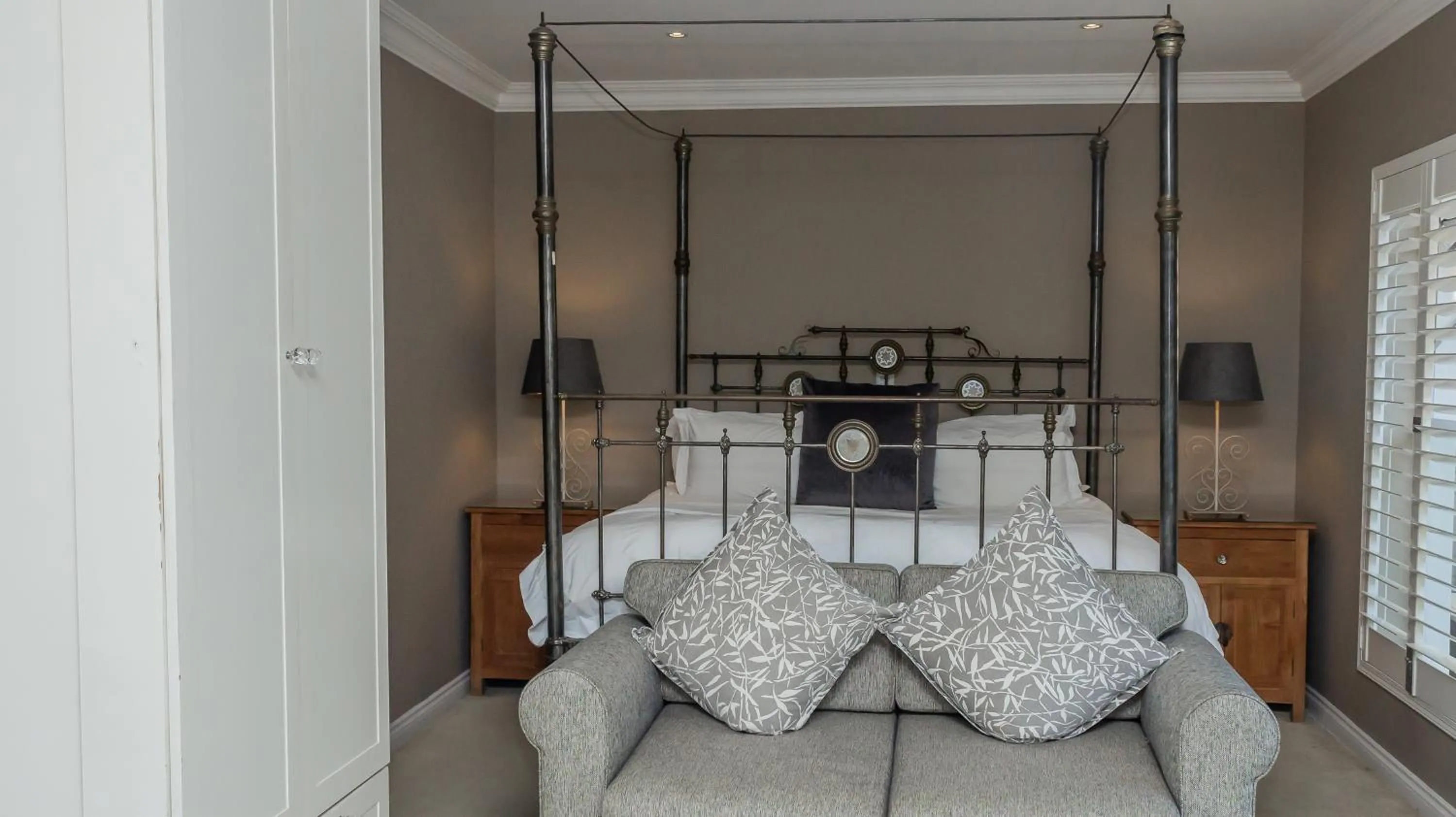 Bed in The Wesley Boutique Hotel & Spa