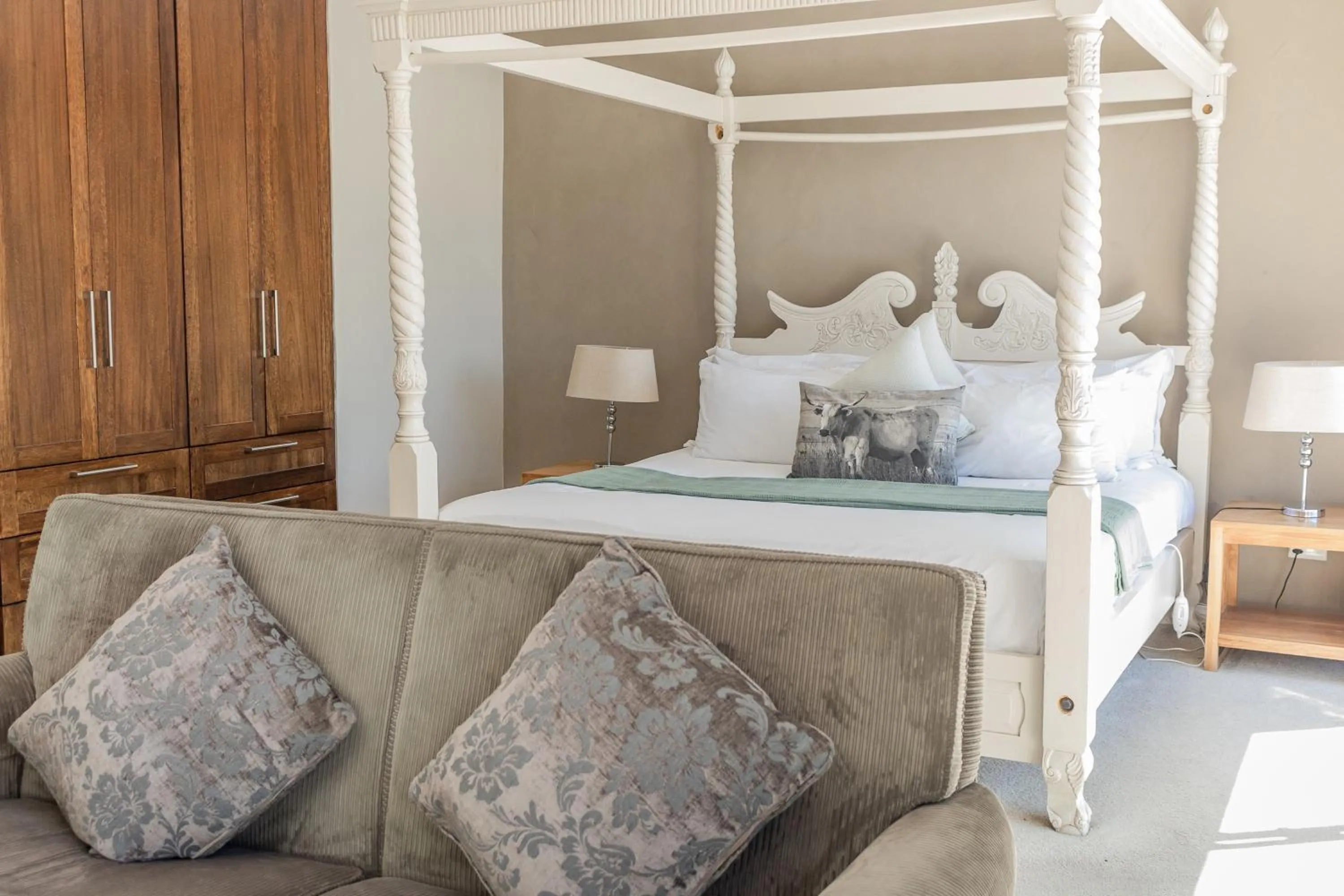 Bed in The Wesley Boutique Hotel & Spa