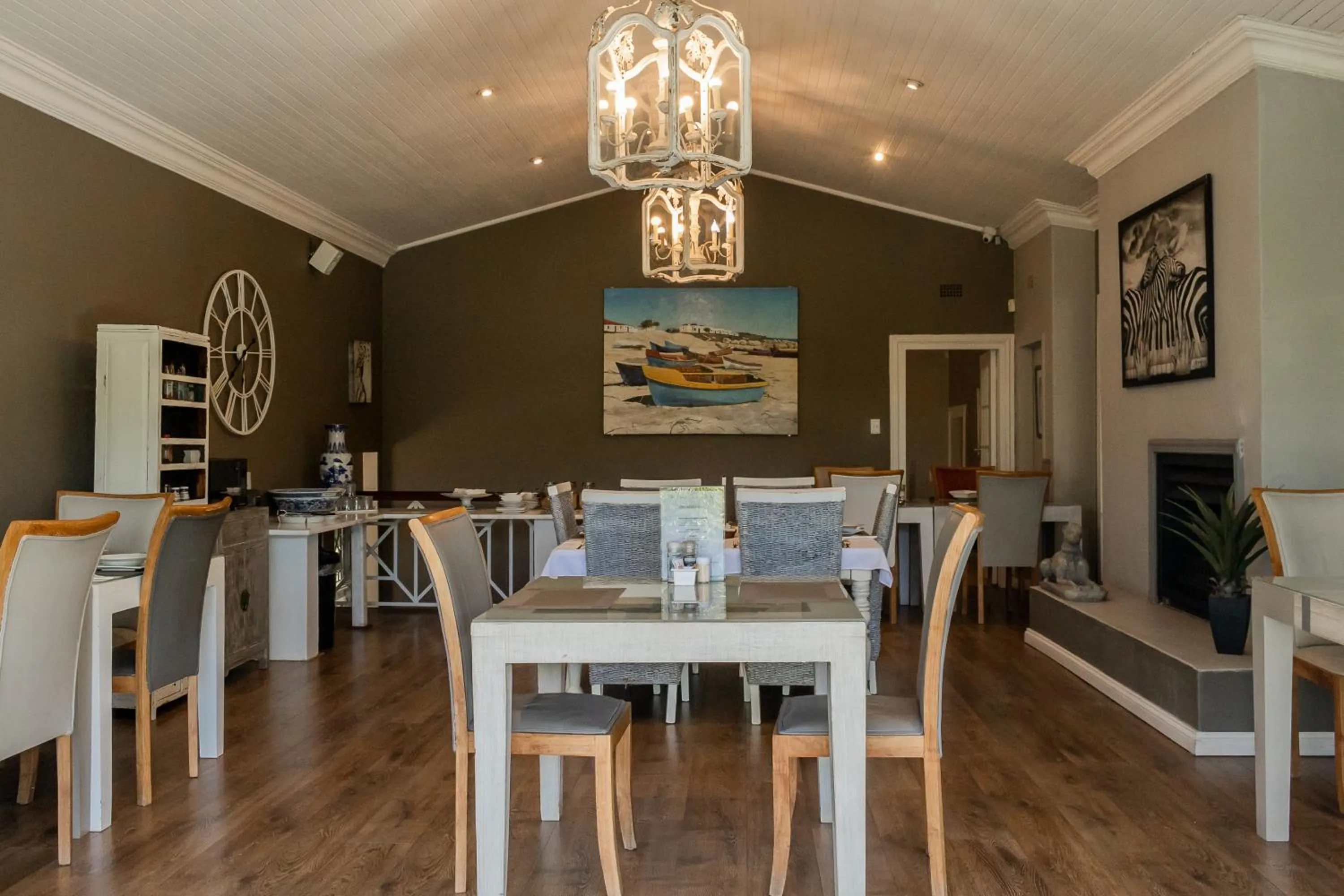 Dining area in The Wesley Boutique Hotel & Spa
