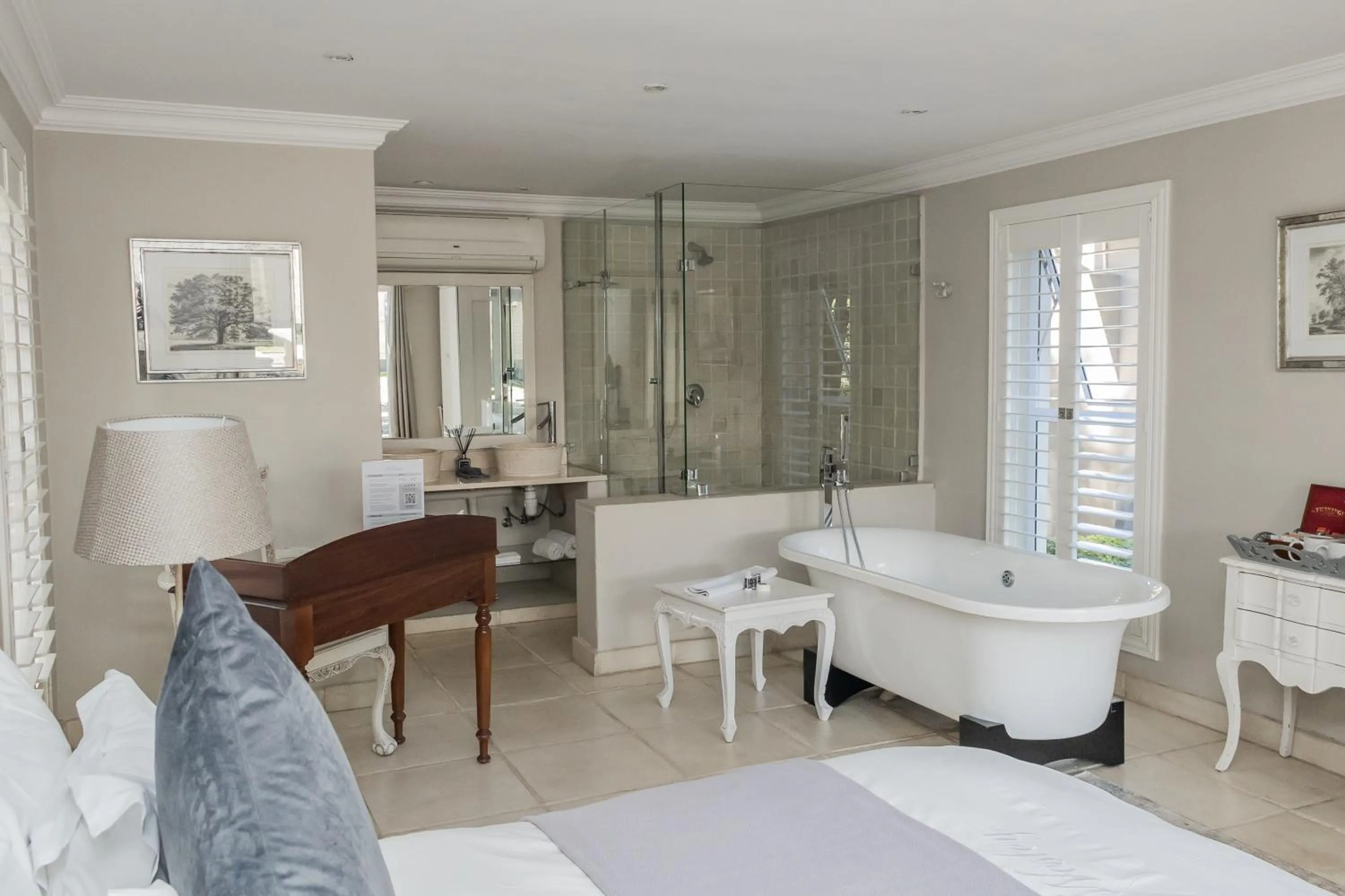 Shower in The Wesley Boutique Hotel & Spa