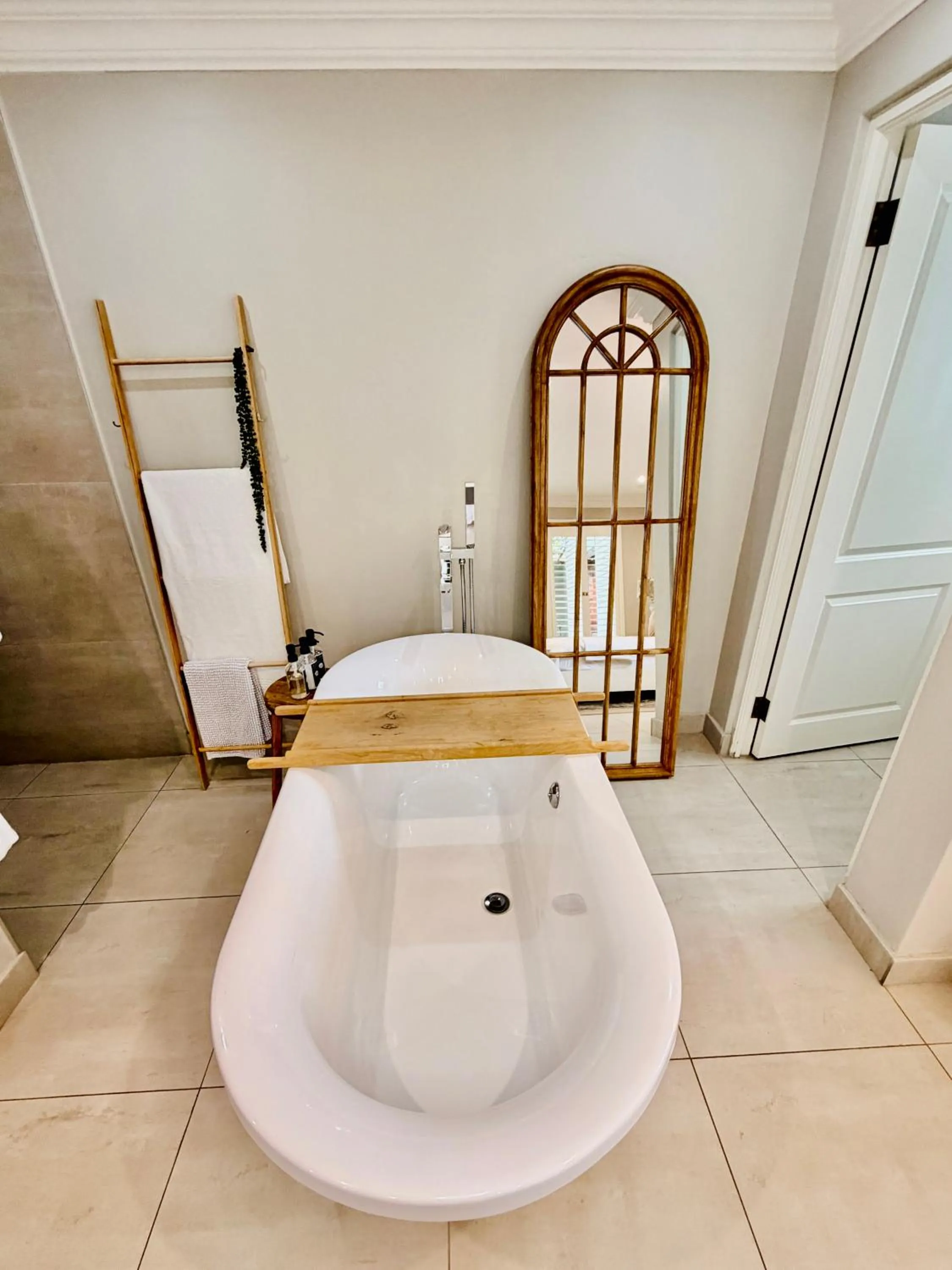 Bath in The Wesley Boutique Hotel & Spa