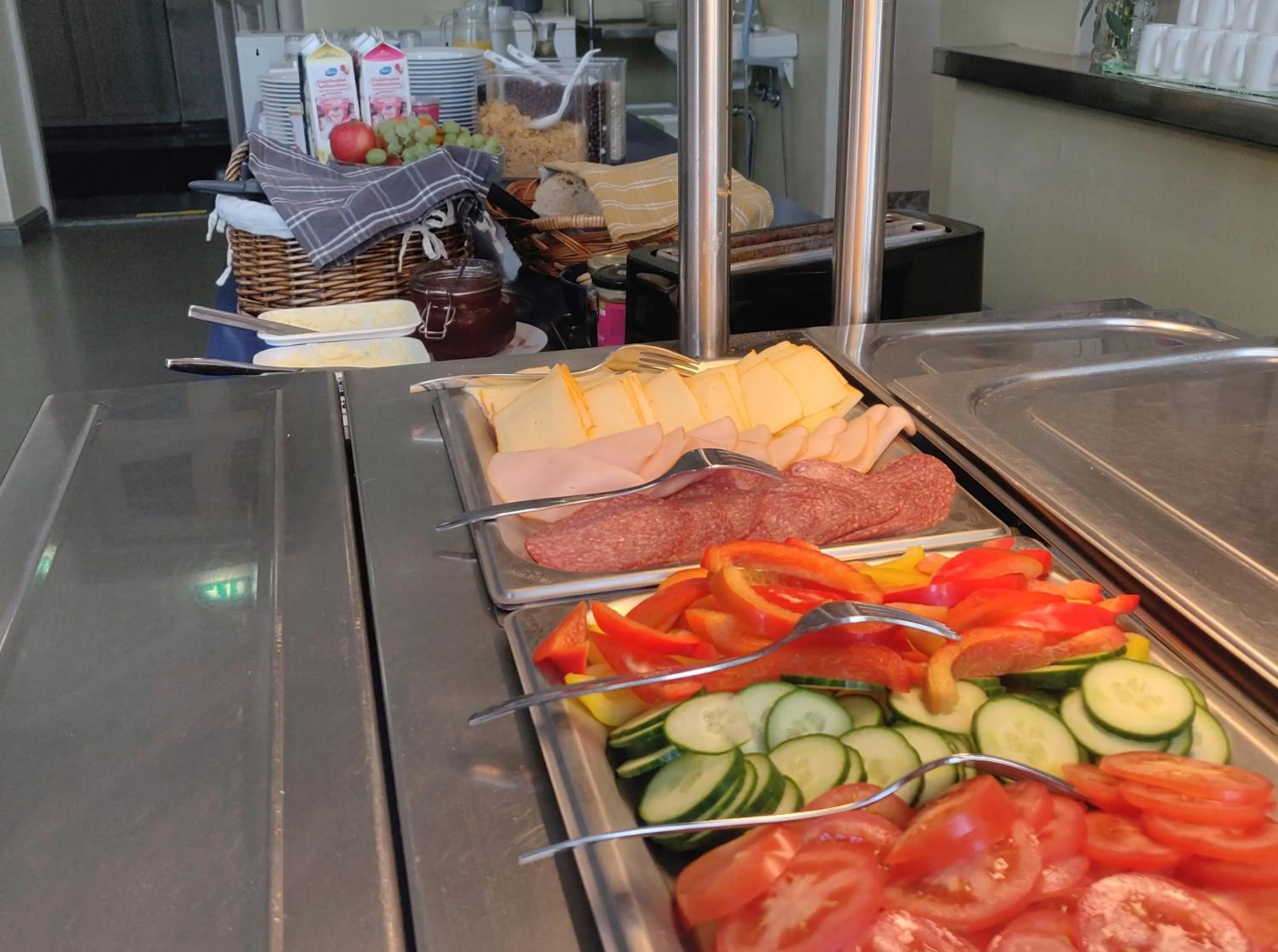 Buffet breakfast in Hostel Suomenlinna
