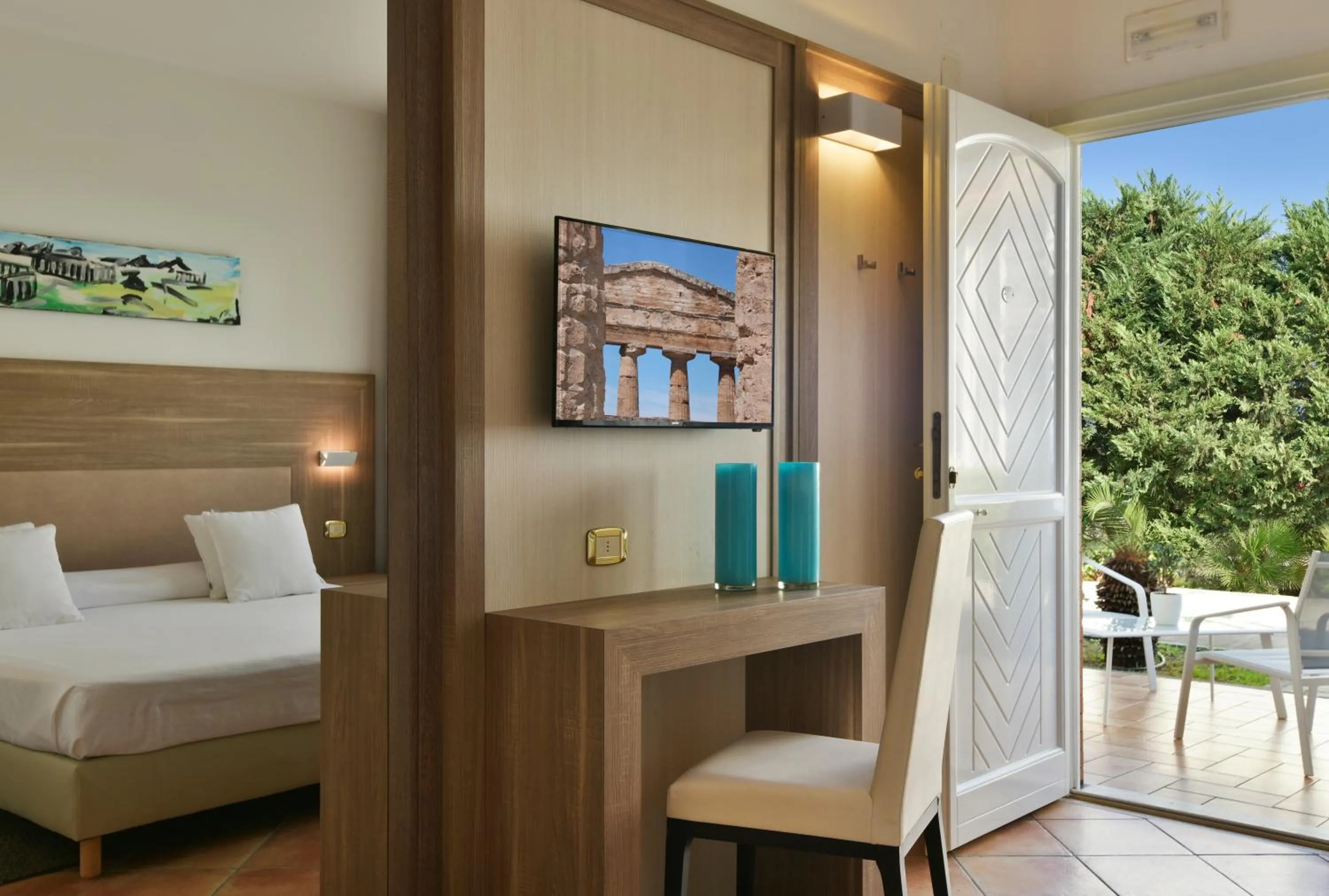 Photo of the whole room, Bed in Paestum Inn Beach Resort