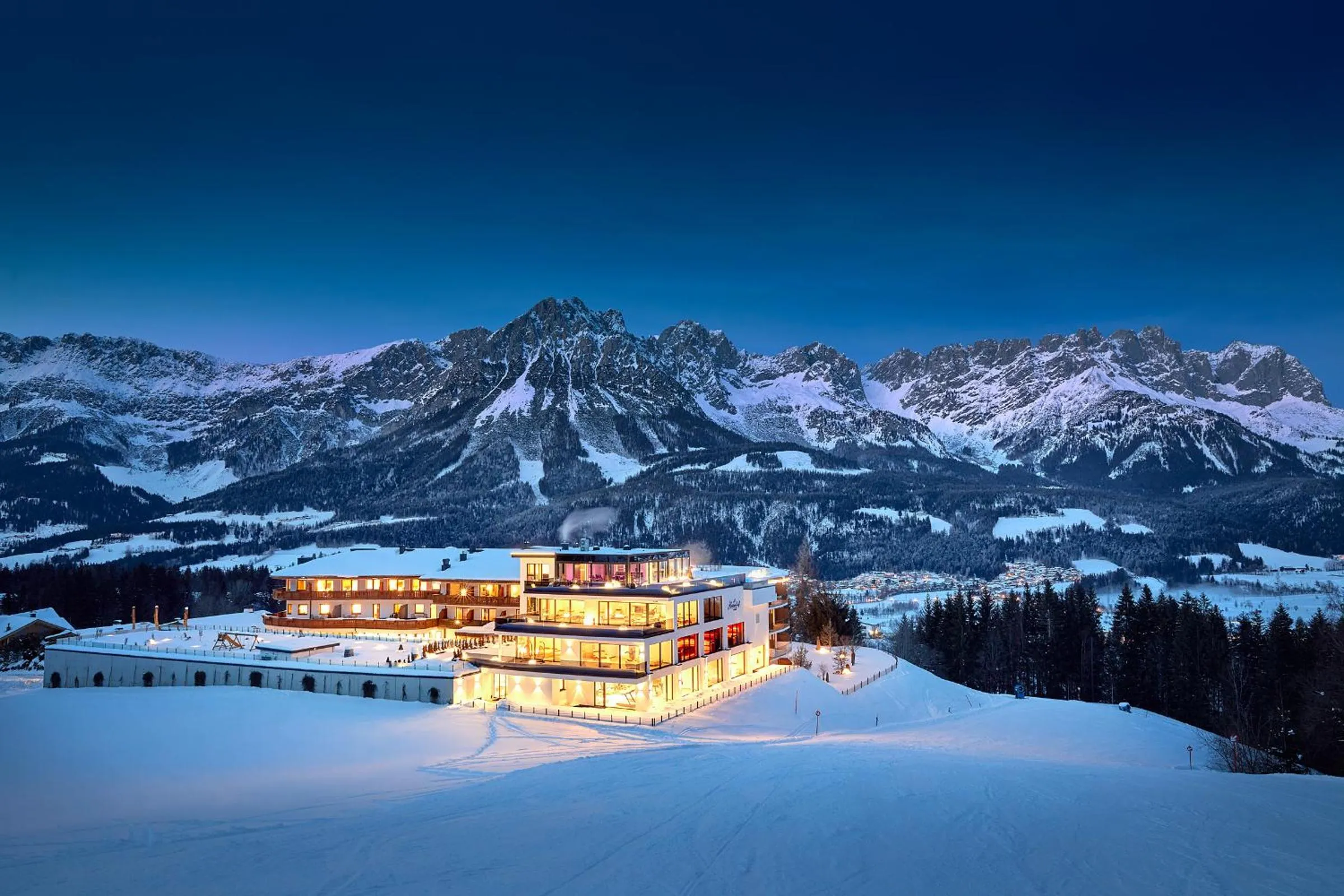 Mountain view in Kaiserhof Superior