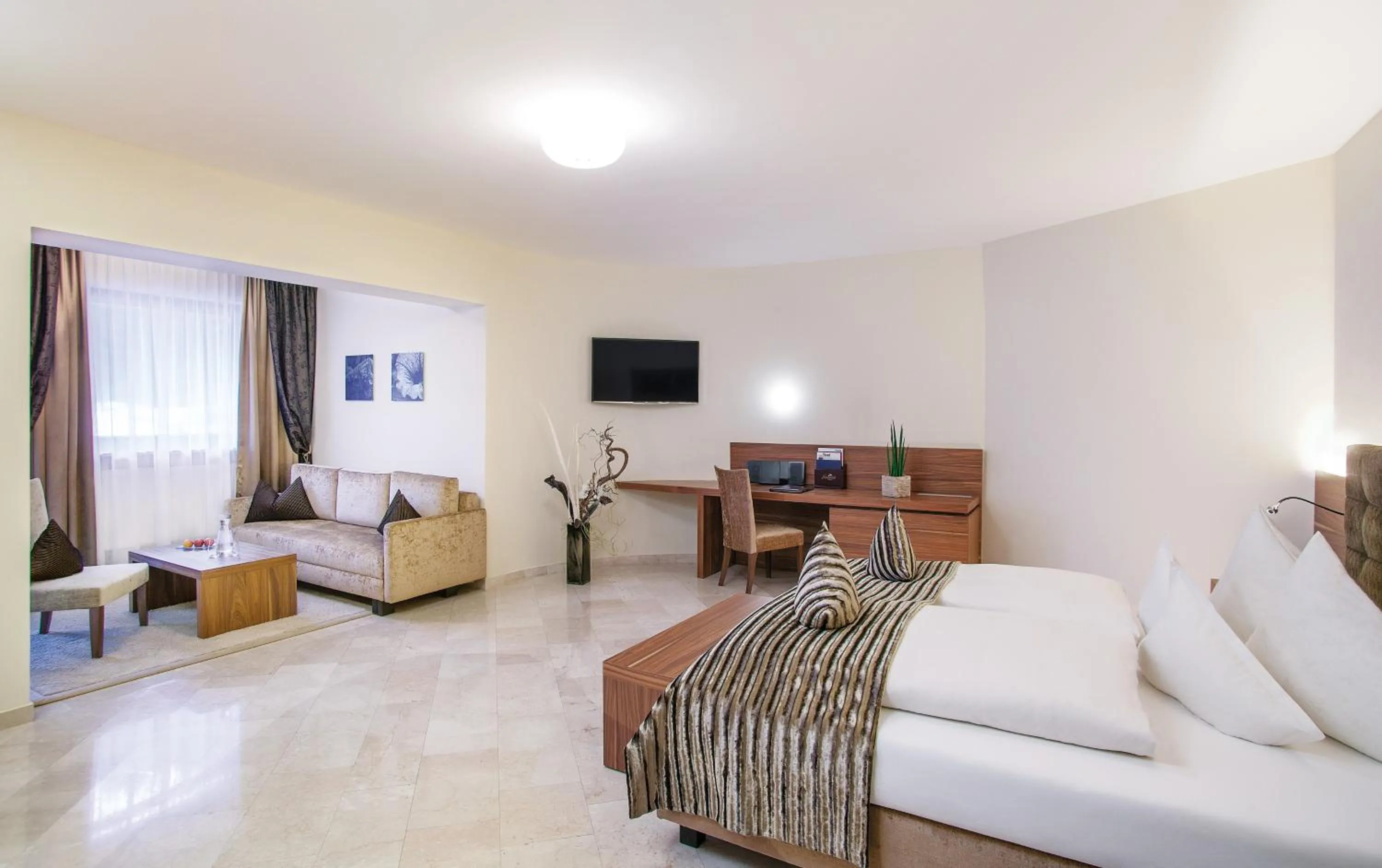 Photo of the whole room in Kaiserhof Superior