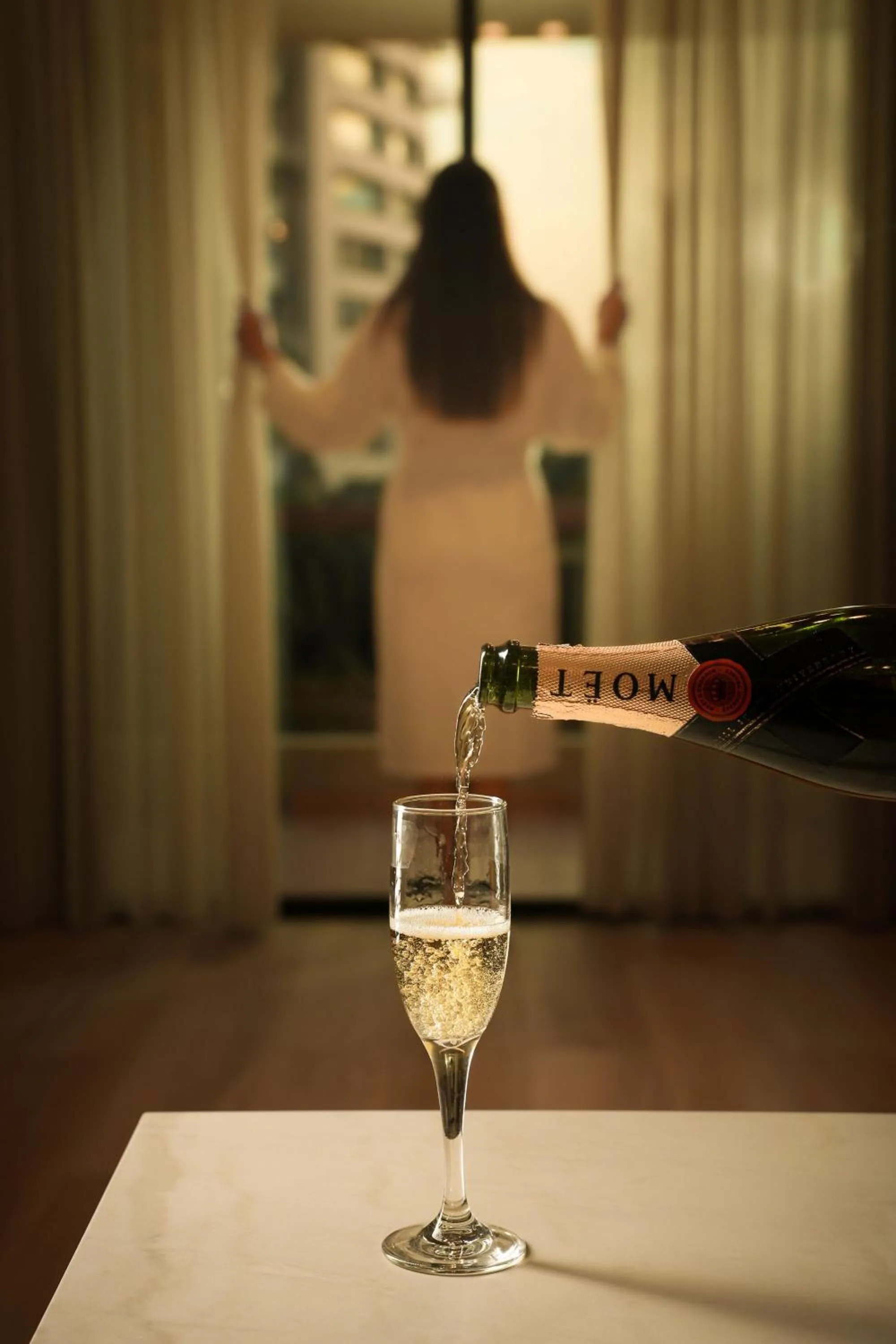 Drinks in ParkTower Suites