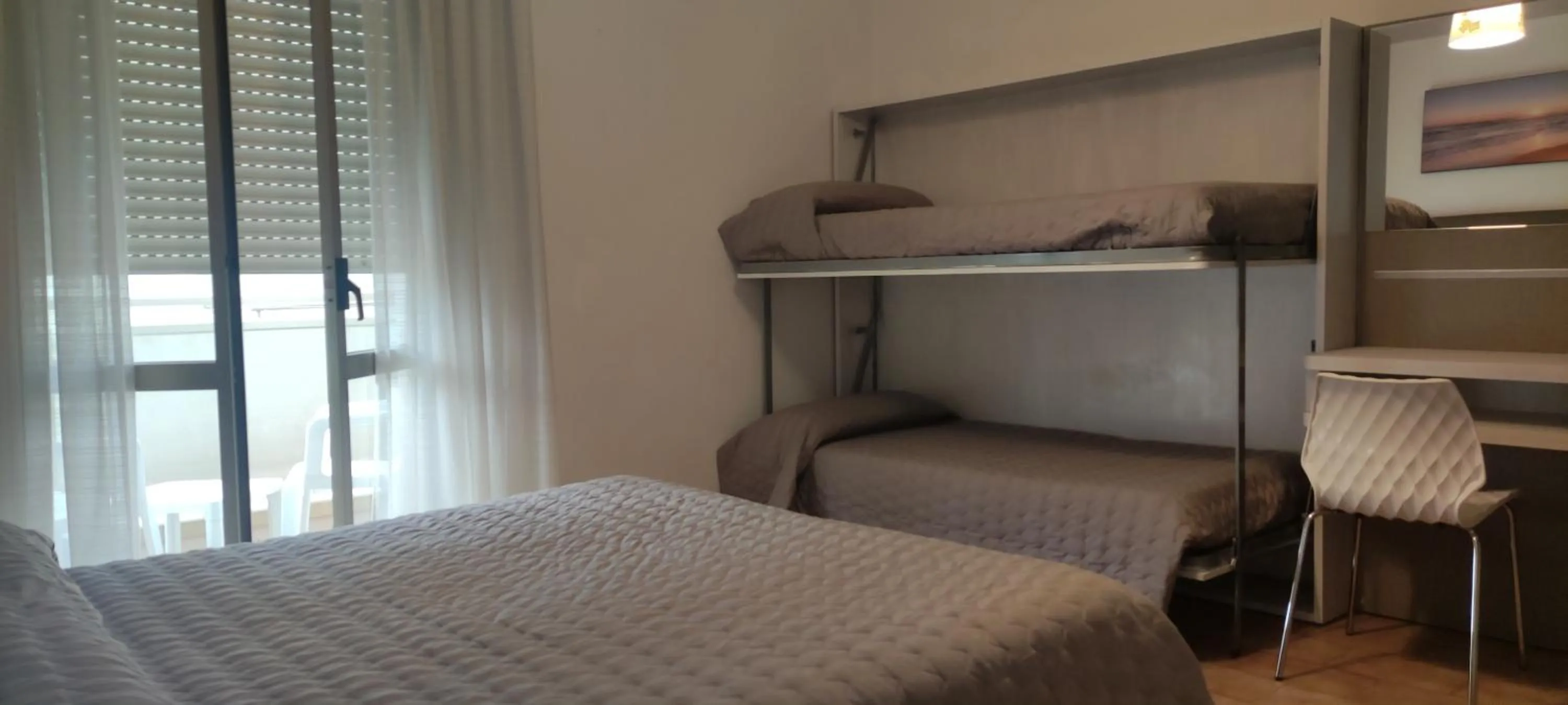 Bedroom, Bed in Hotel Losanna Cervia