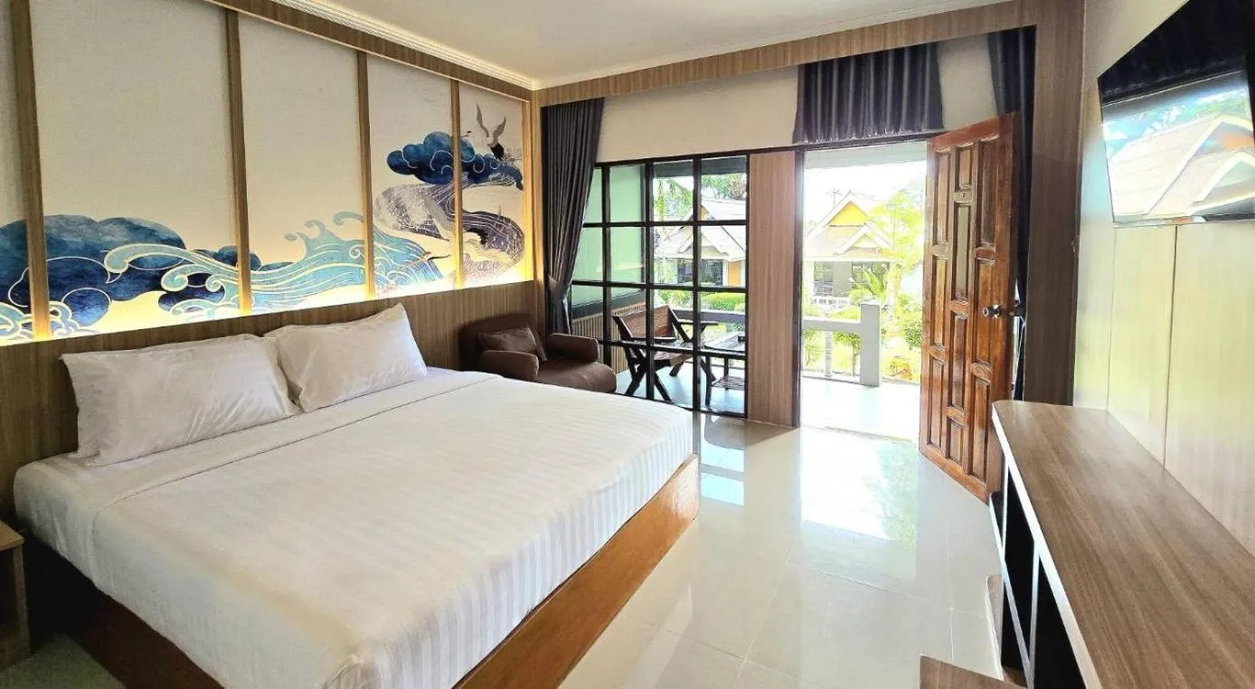 Bed in Diamond Cave Resort