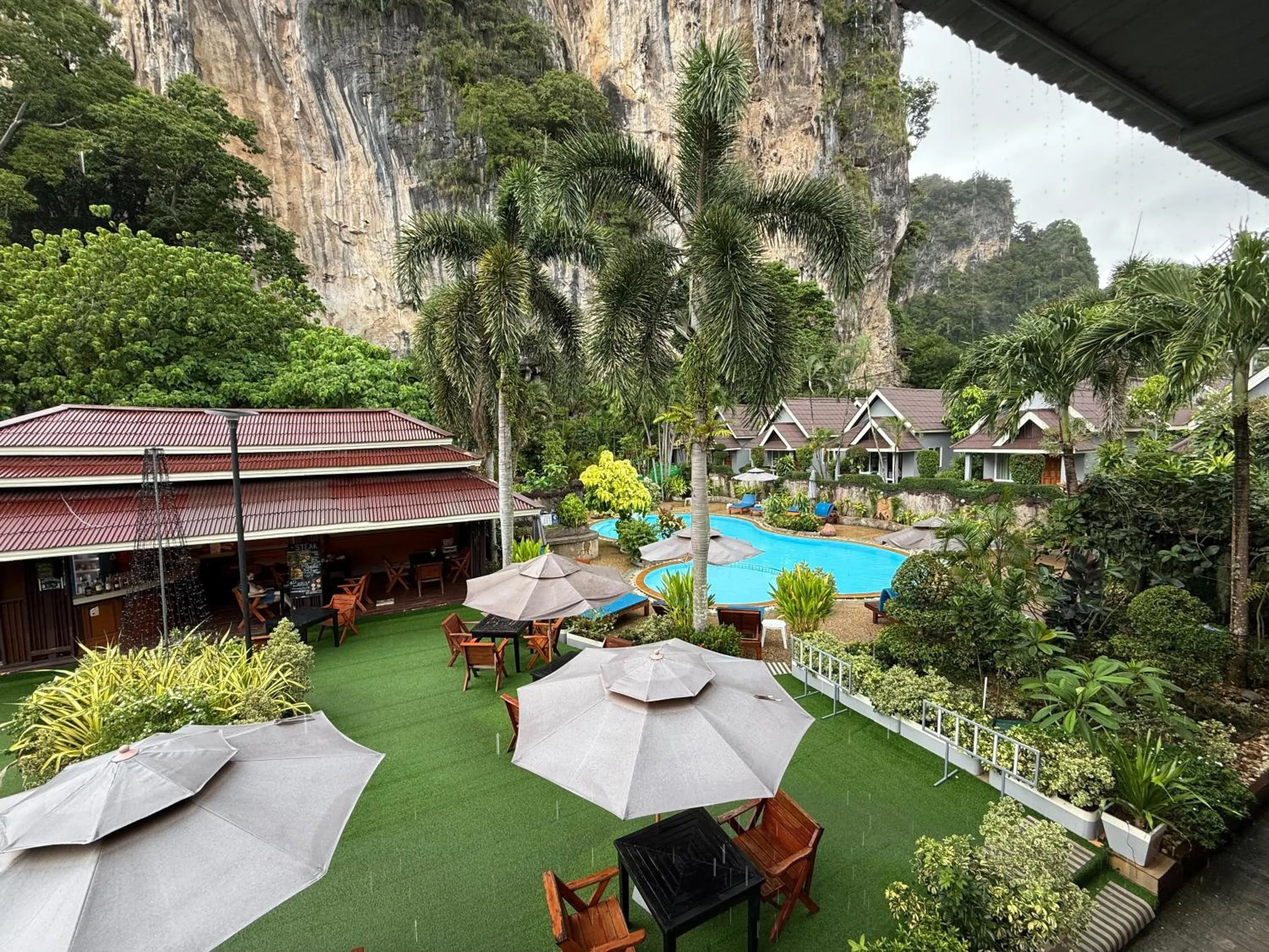 Diamond Cave Resort