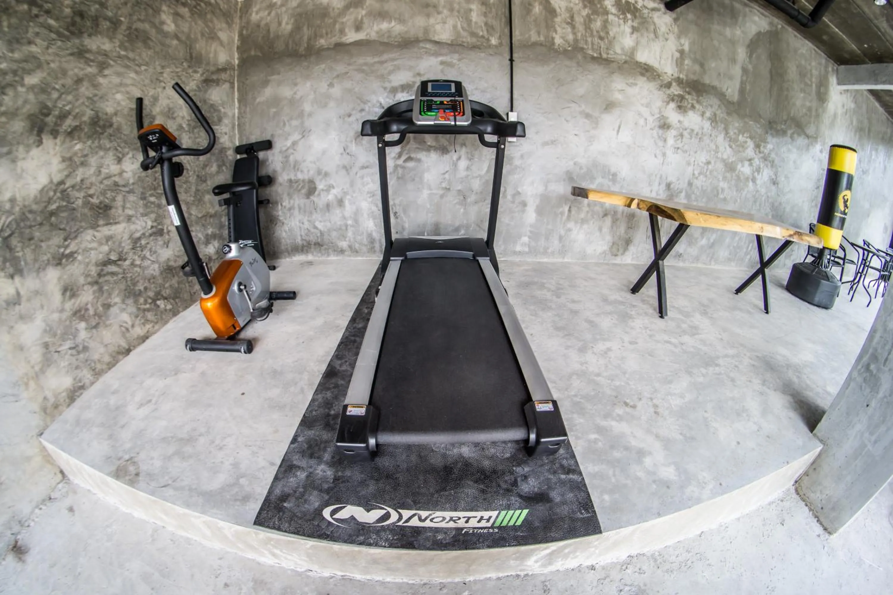 Fitness centre/facilities in Km Hotel Chiang Mai