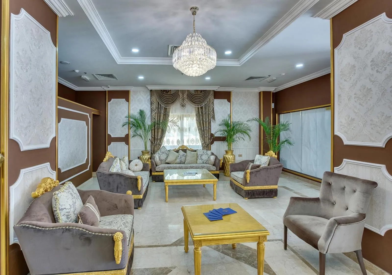 Seating area in Royal Hotel