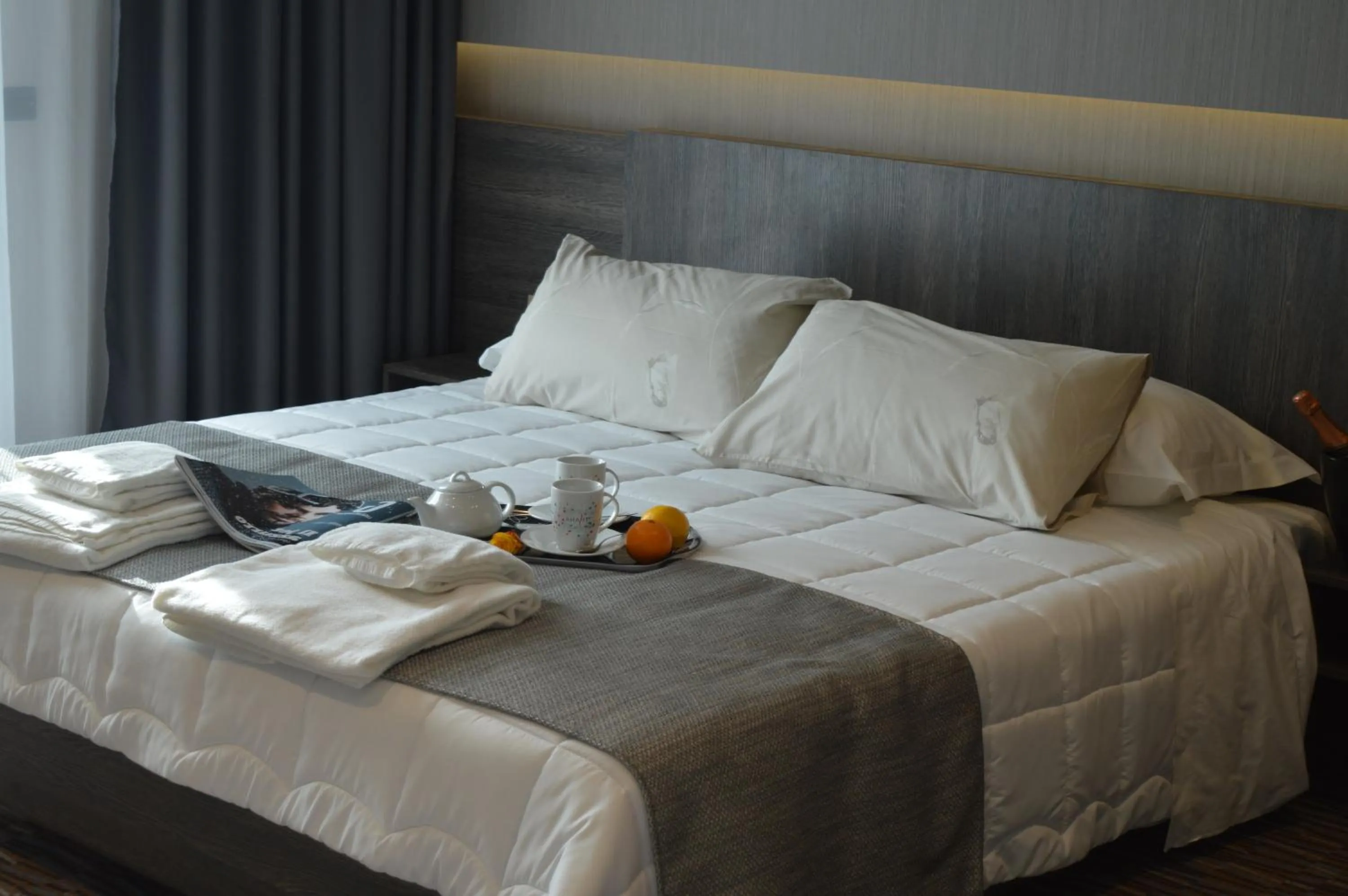 Property building, Bed in Hotel Enjoy