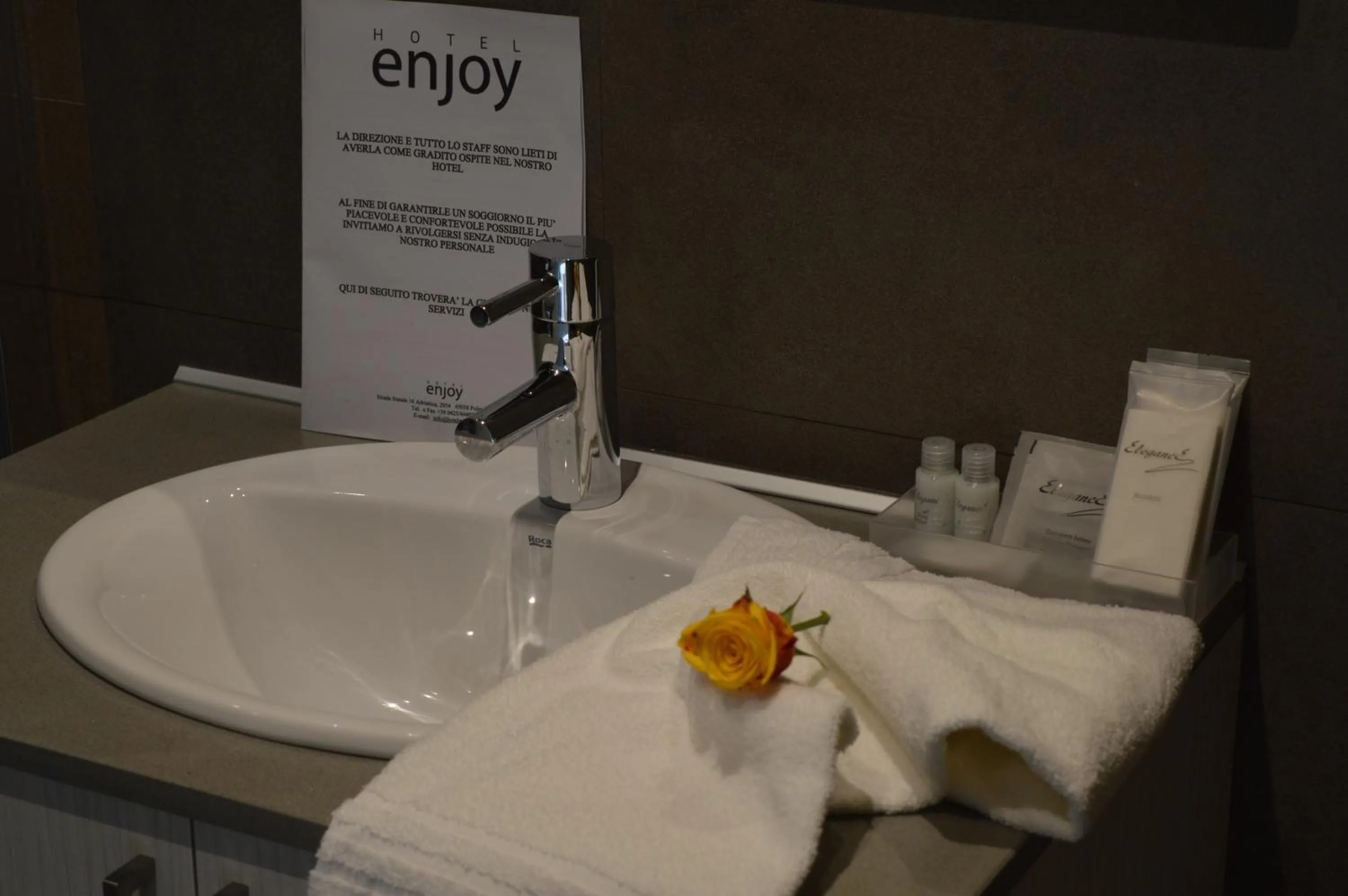 Massage in Hotel Enjoy