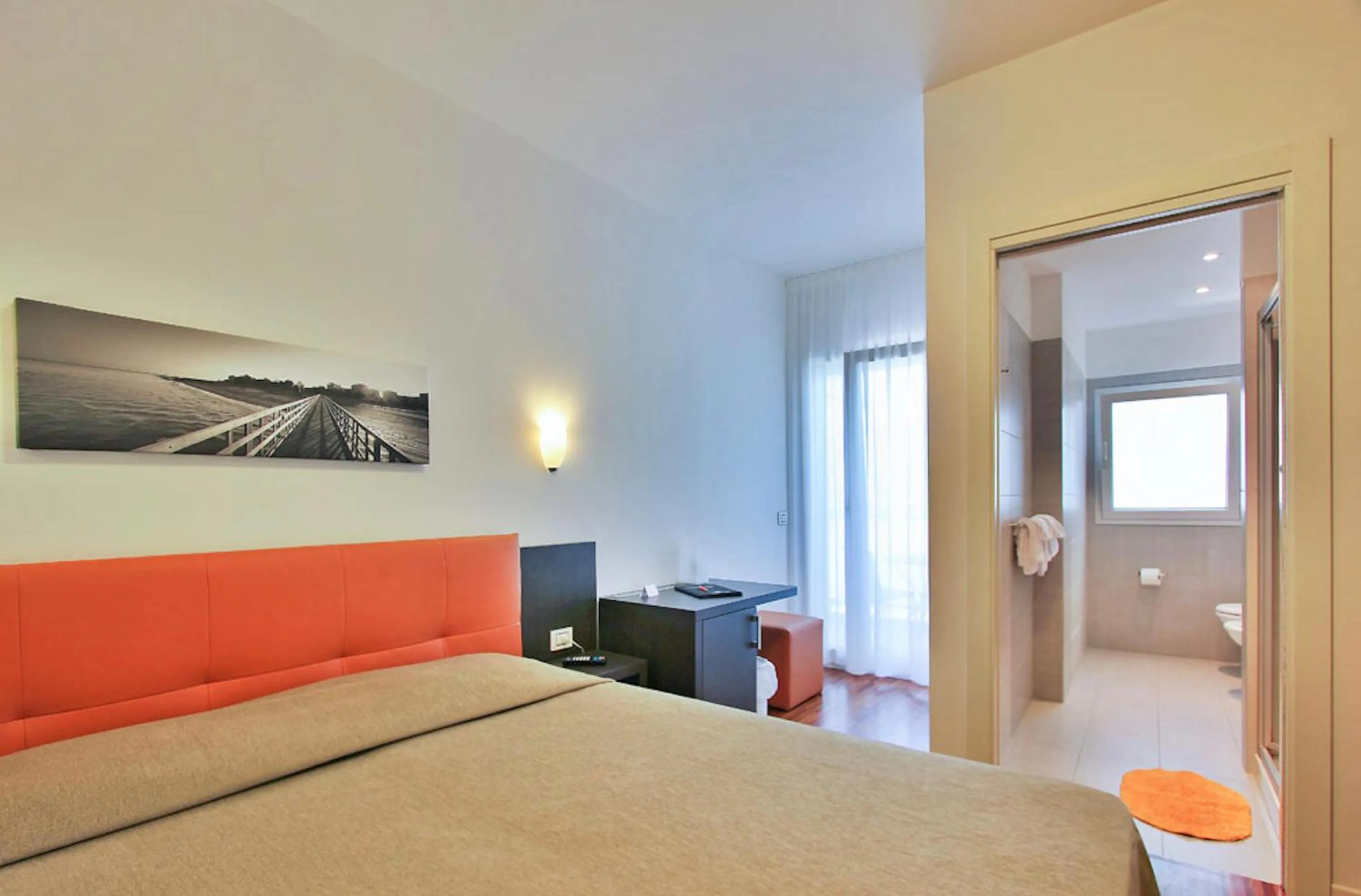 Bedroom in Hotel Simi Lan