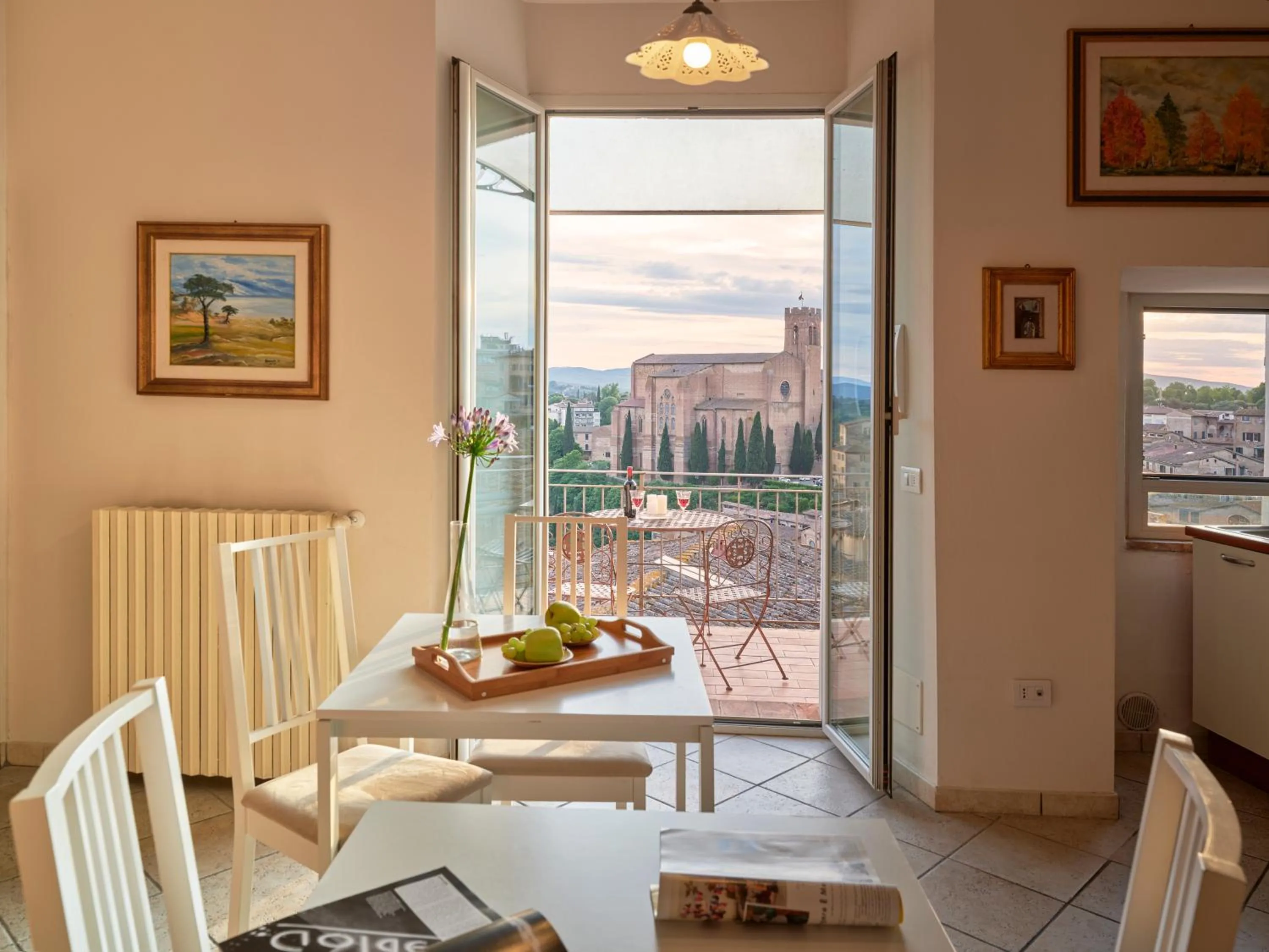 Communal lounge/ TV room in I Terzi Di Siena - Rooms Only